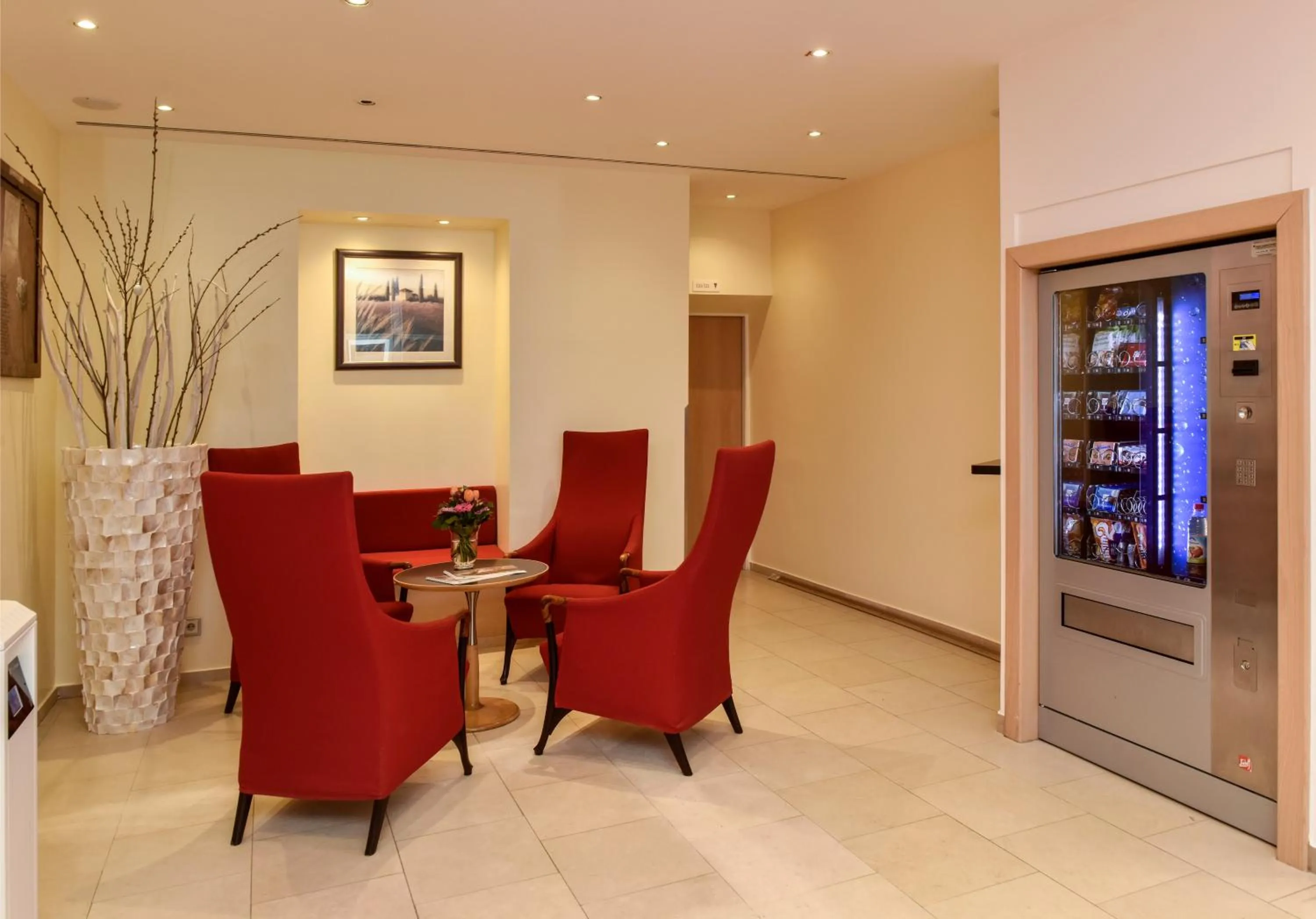 Lobby or reception in Hotel ADRIA München