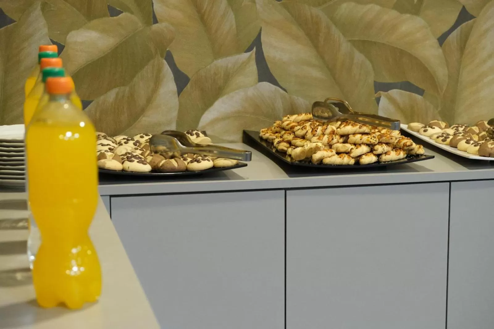 Food and drinks in Uçar Royal Hotel ve Konferans Salonu