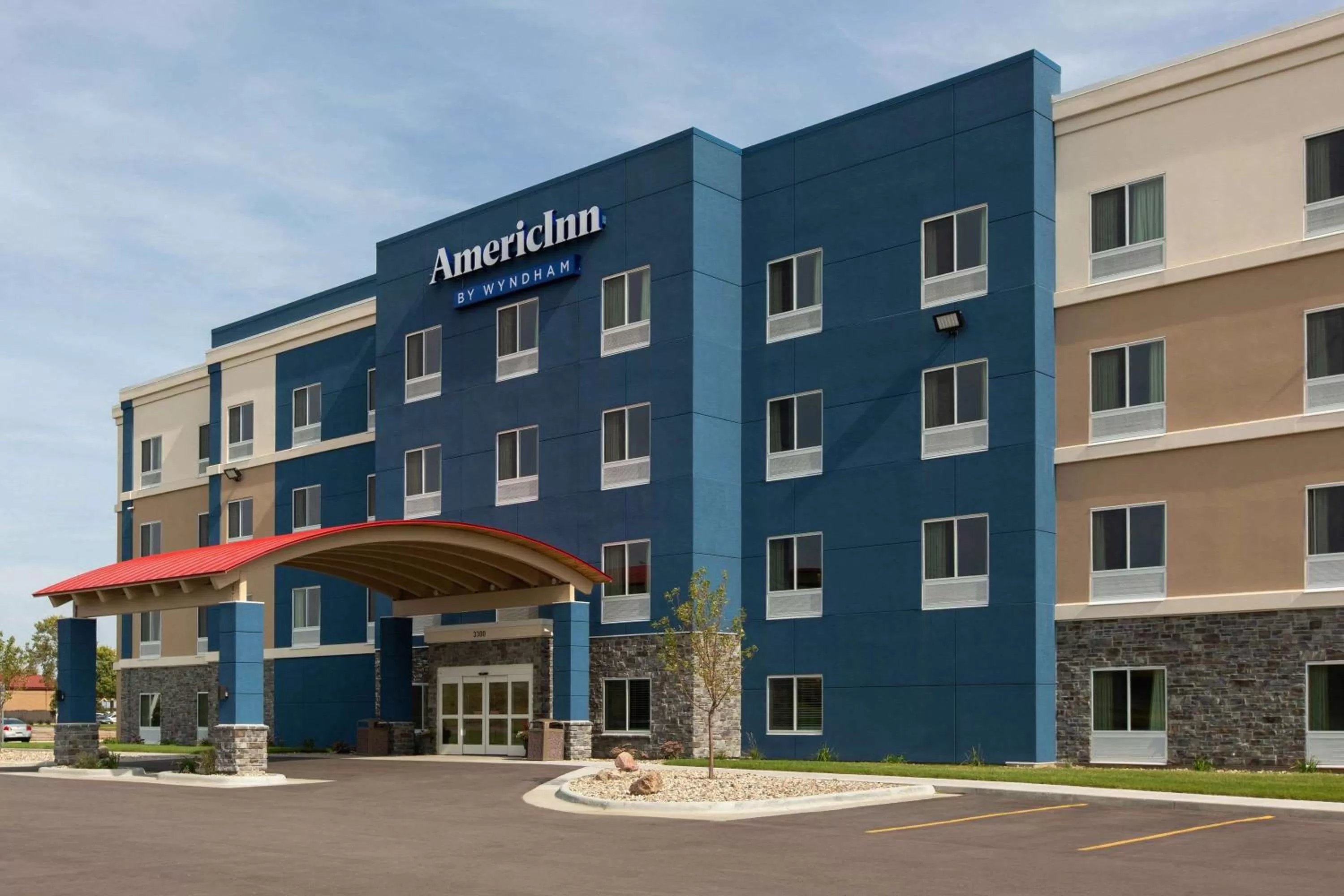 Property building in AmericInn by Wyndham Sioux Falls North
