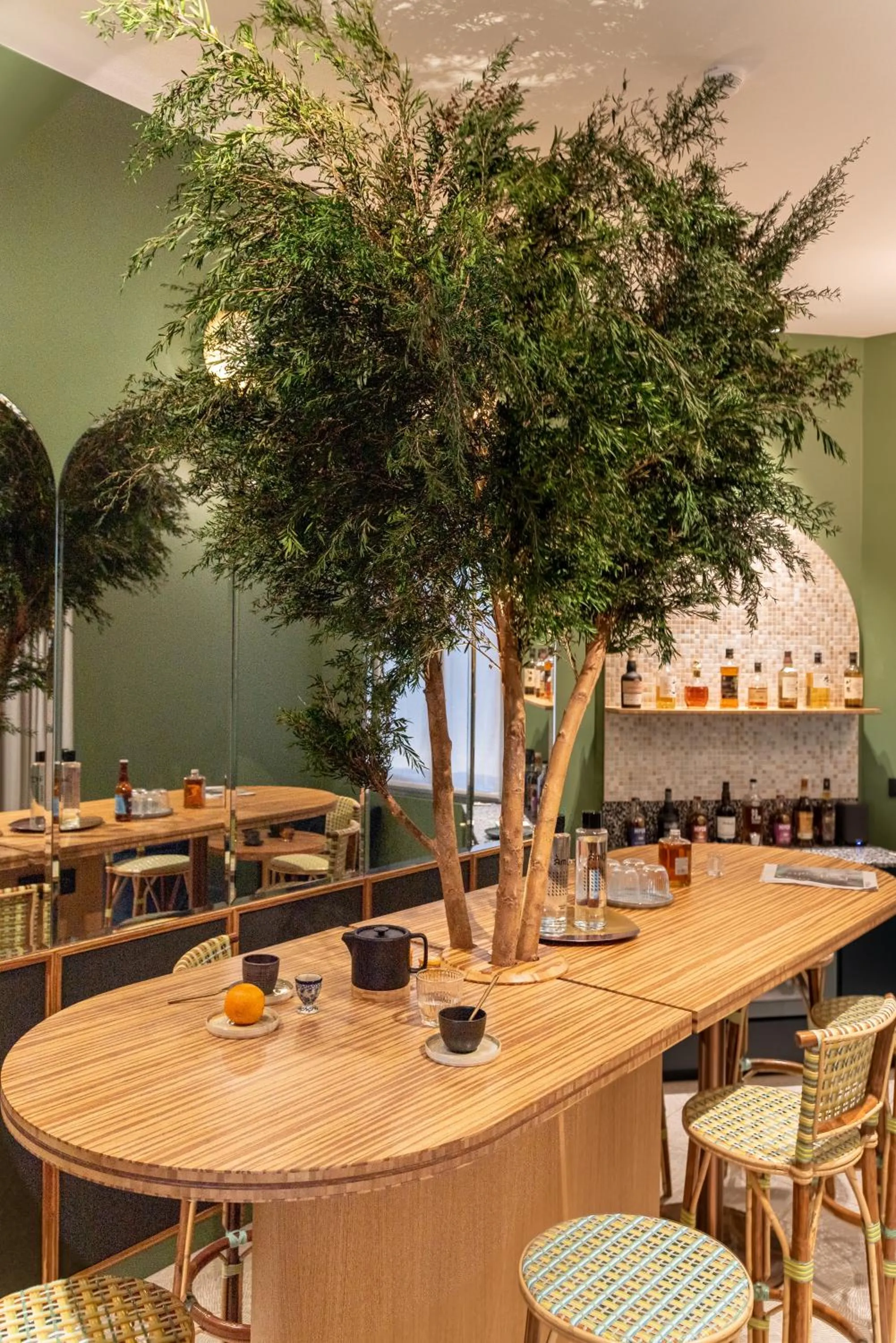 Lounge or bar in Hôtel Amoi Paris