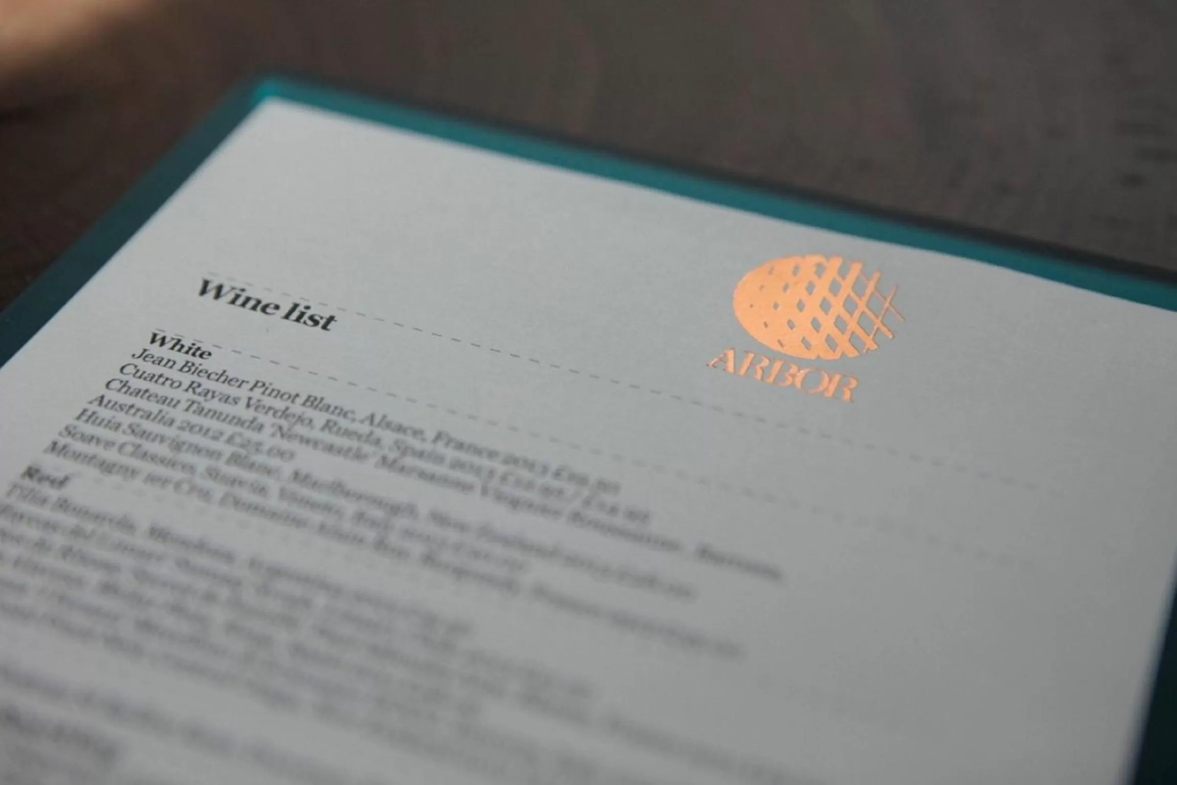 Dining area in Signature Townhouse London Hyde Park