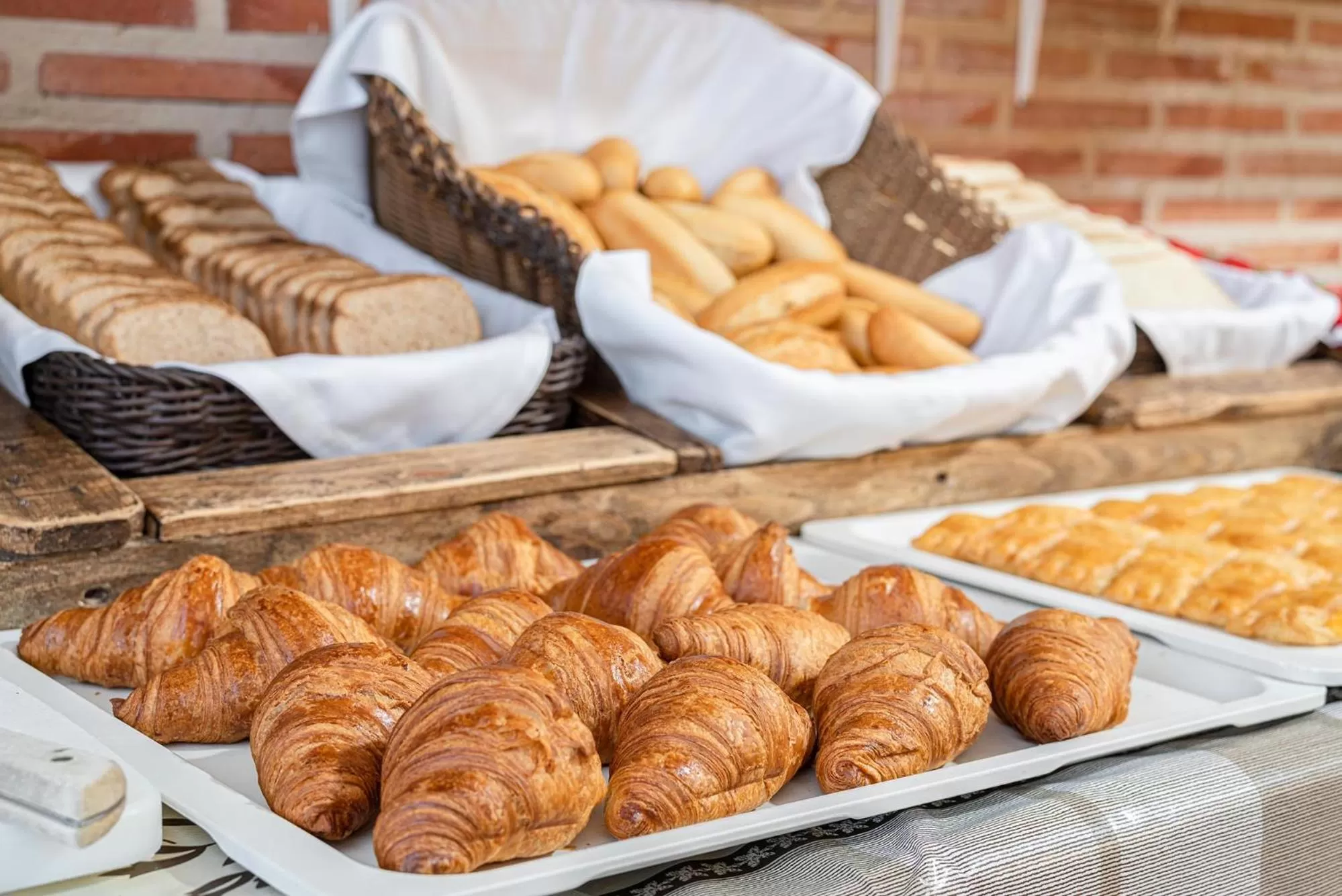 Buffet breakfast in Hotel Corregidor