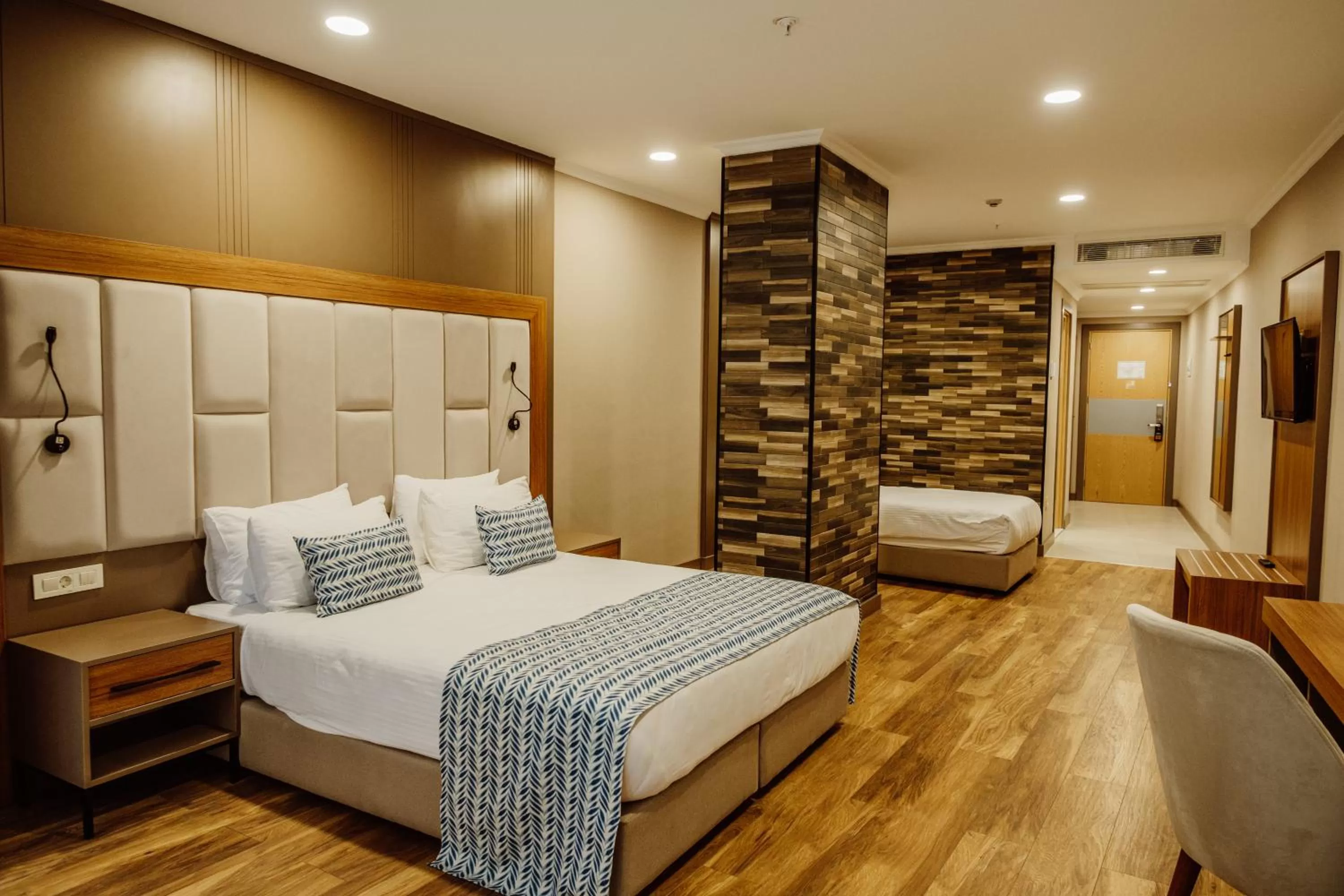 Photo of the whole room, Bed in King Solomon Batumi Hotel