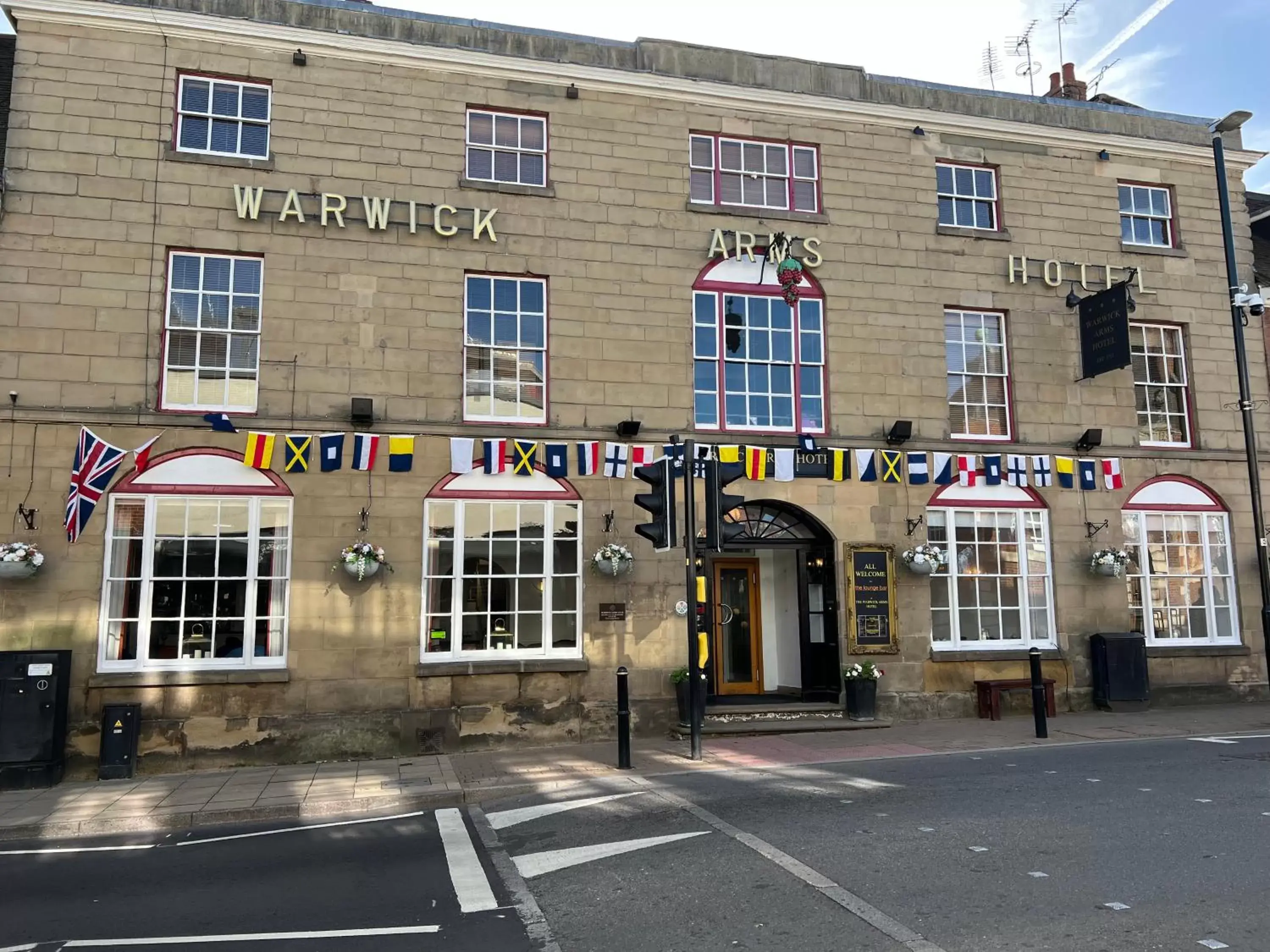 The Warwick Arms Hotel - The Coaching Inn Group The Warwick Arms Hotel - The Coaching Inn Group