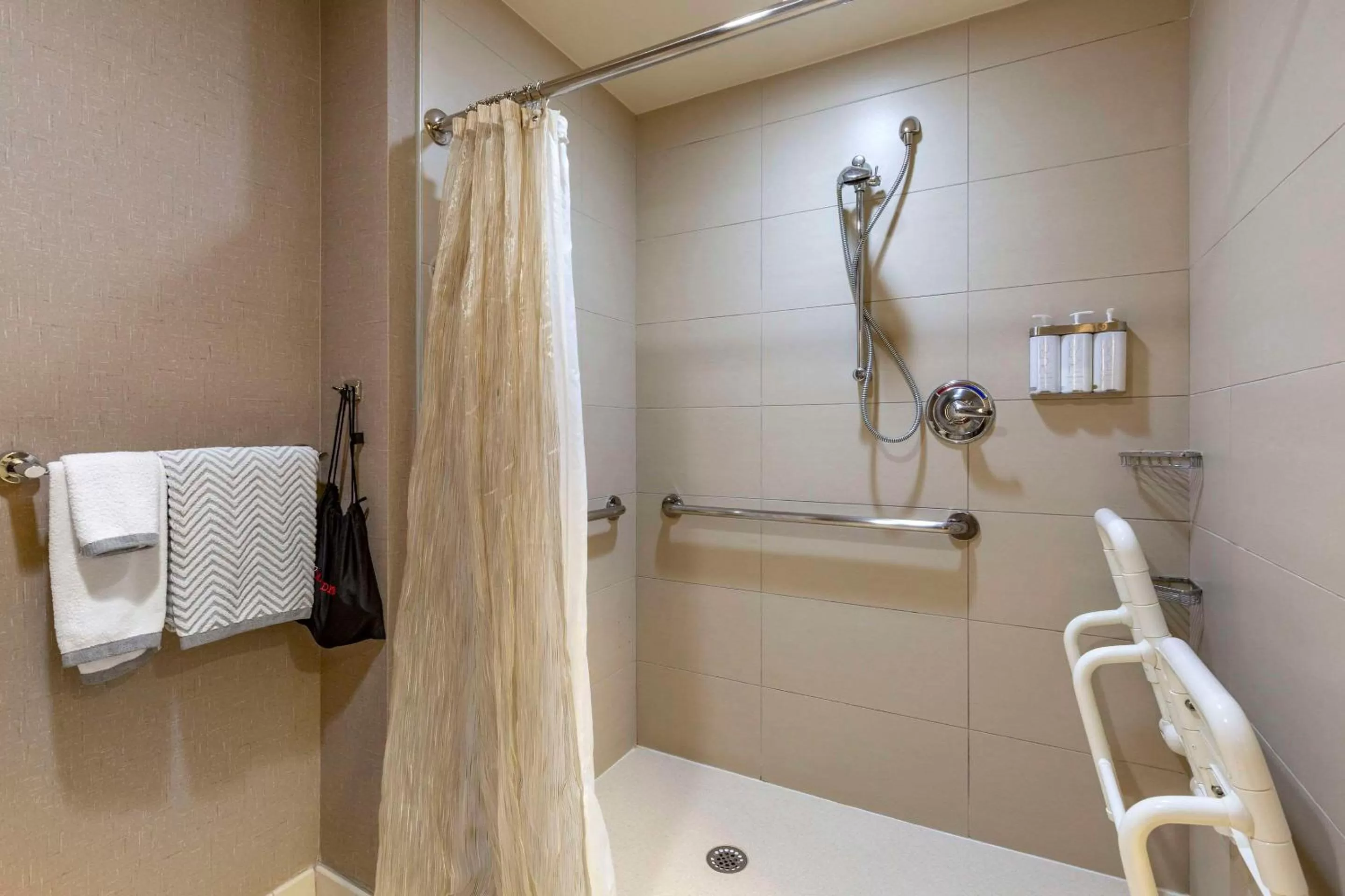 King Room with Roll-In Shower - Accessible/Non Smoking in Cambria Hotel Rockville