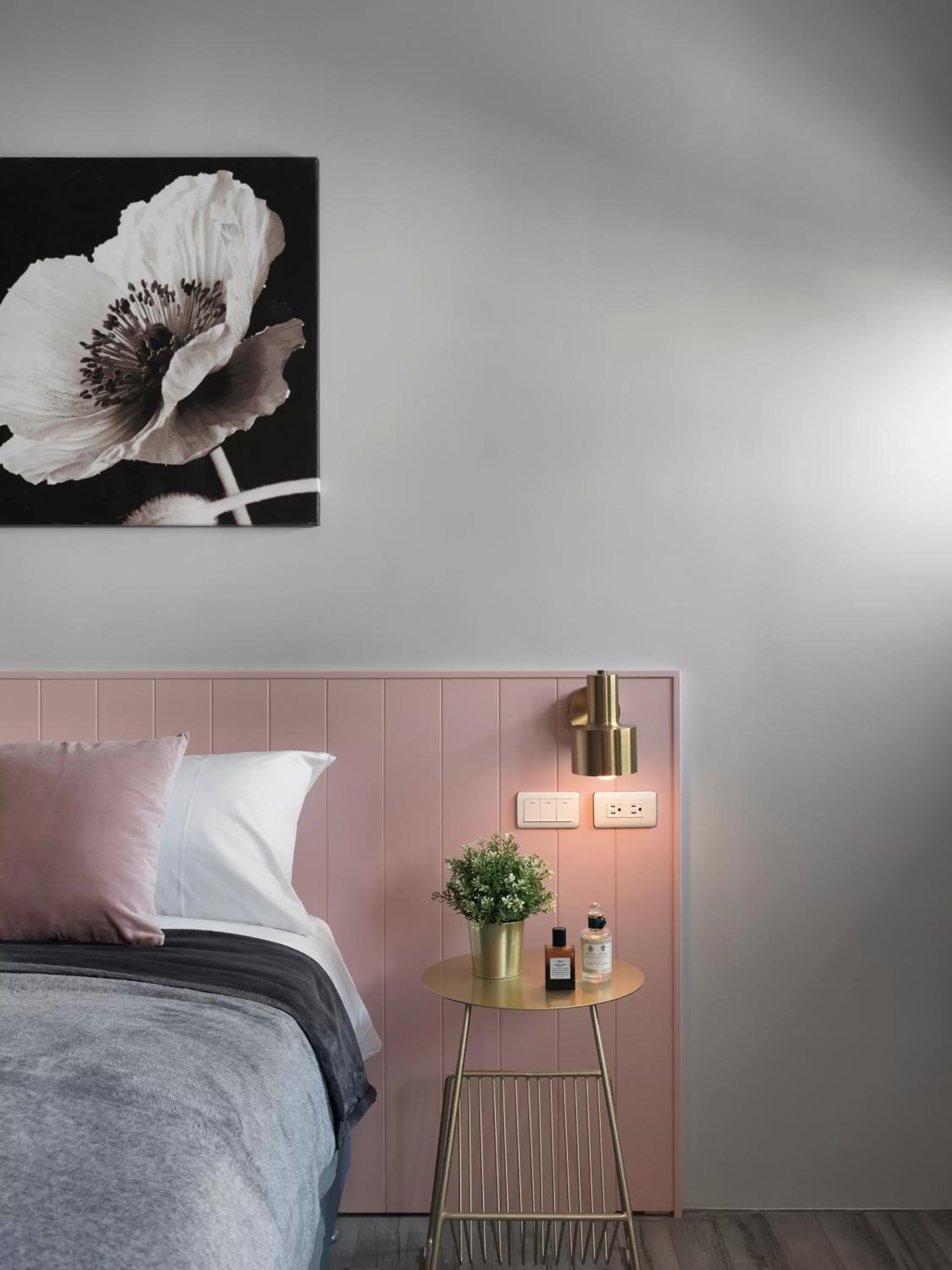 bunk bed, Bed in Mr.Mantter