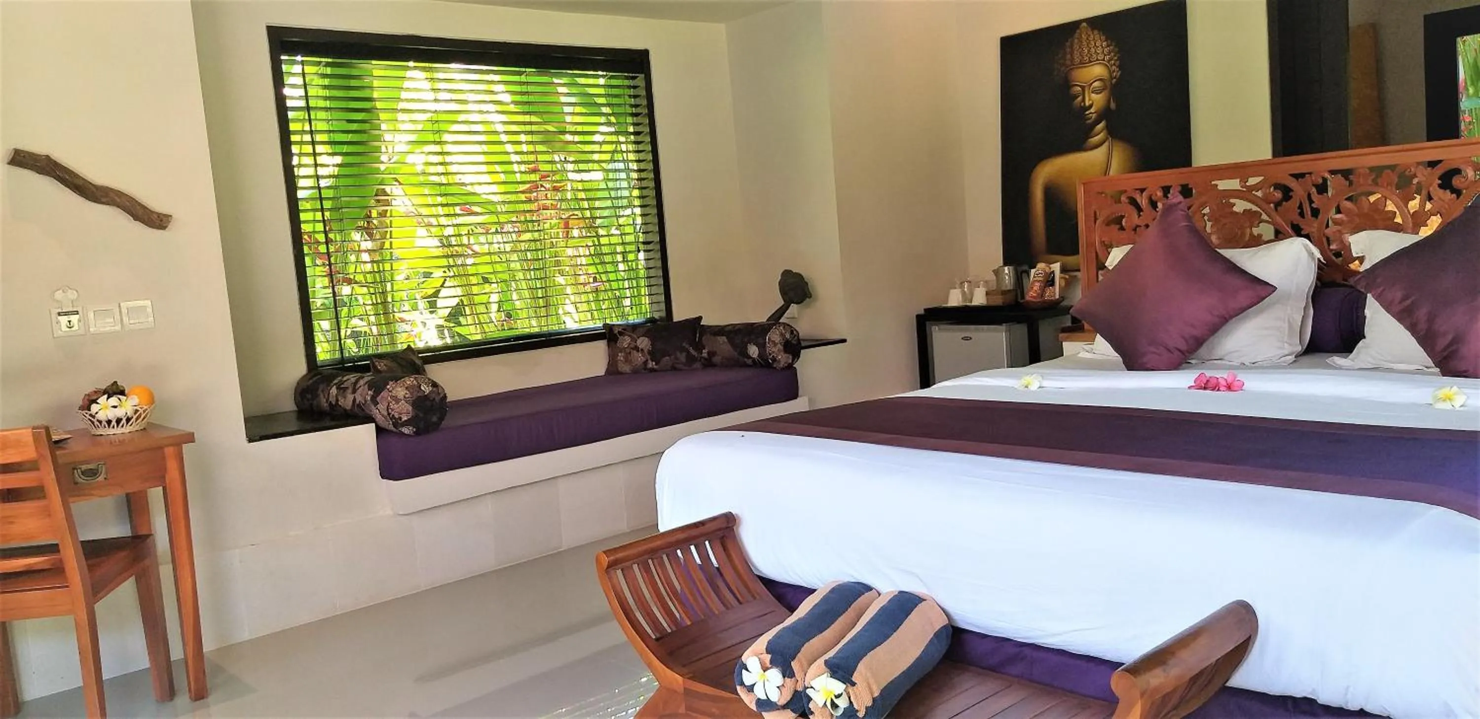 Bed in Katala Suites and Villas