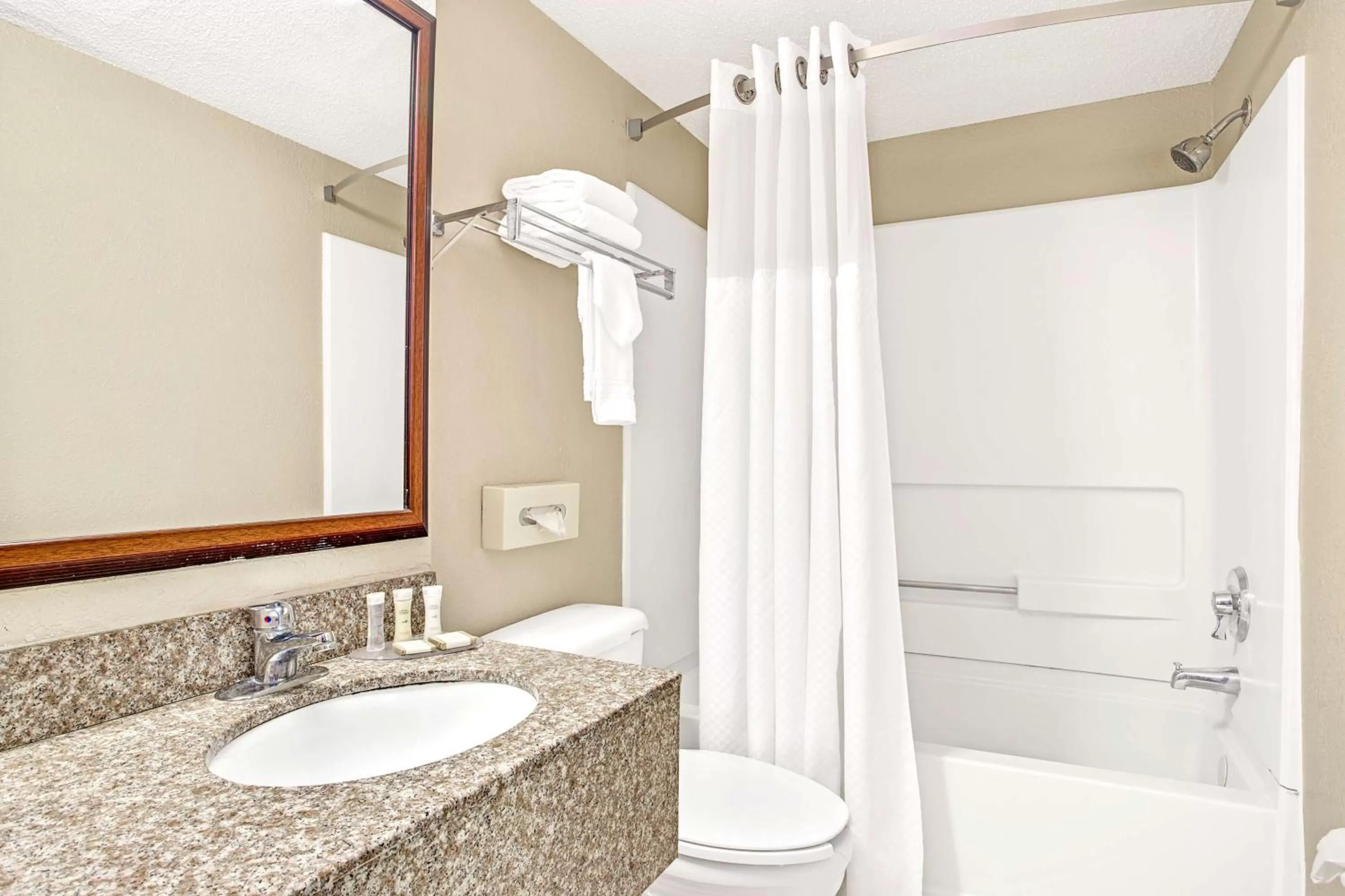 Queen Room with Two Queen Beds - Non-Smoking in Ramada by Wyndham Murfreesboro