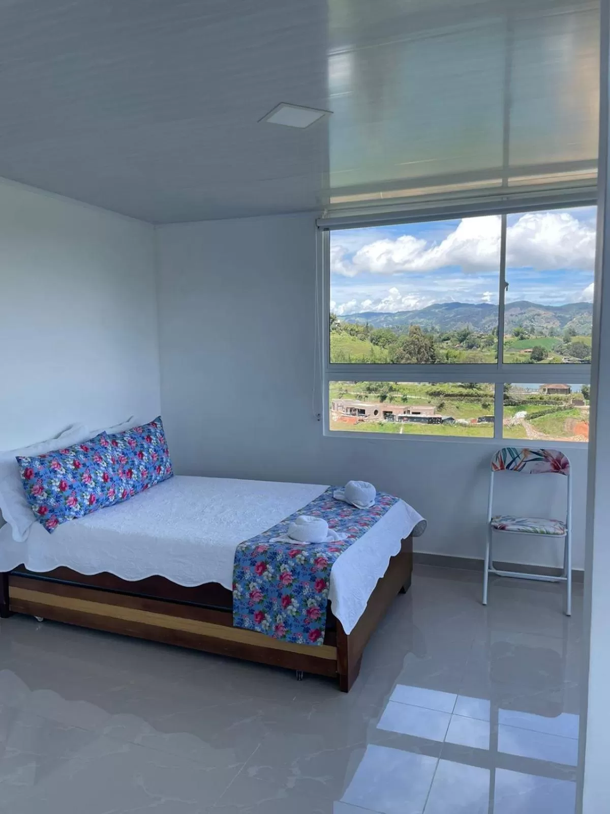 Bed in Paradise Lake Finca Hotel