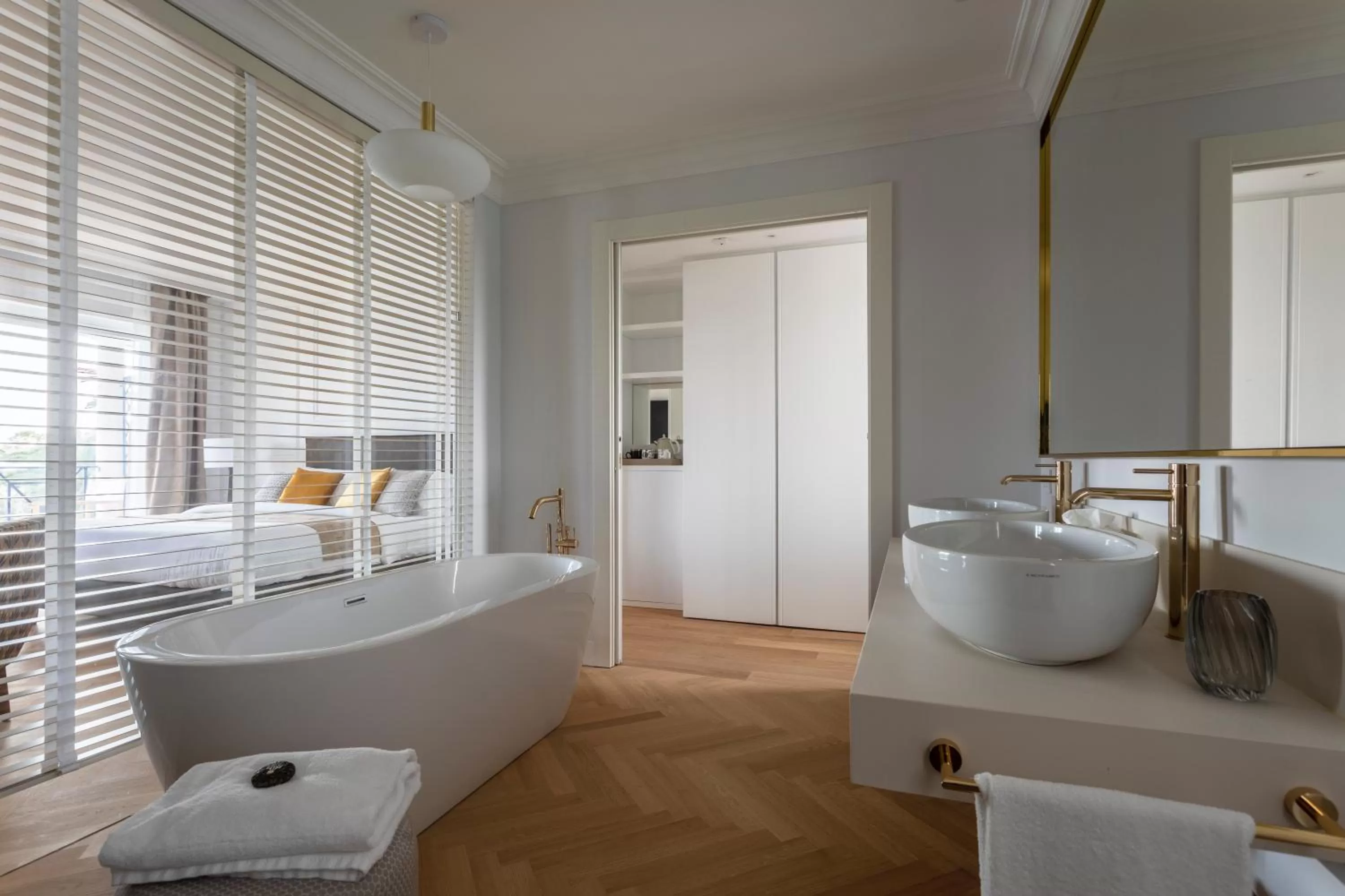 Shower in Porto Romano - The Marina Resort