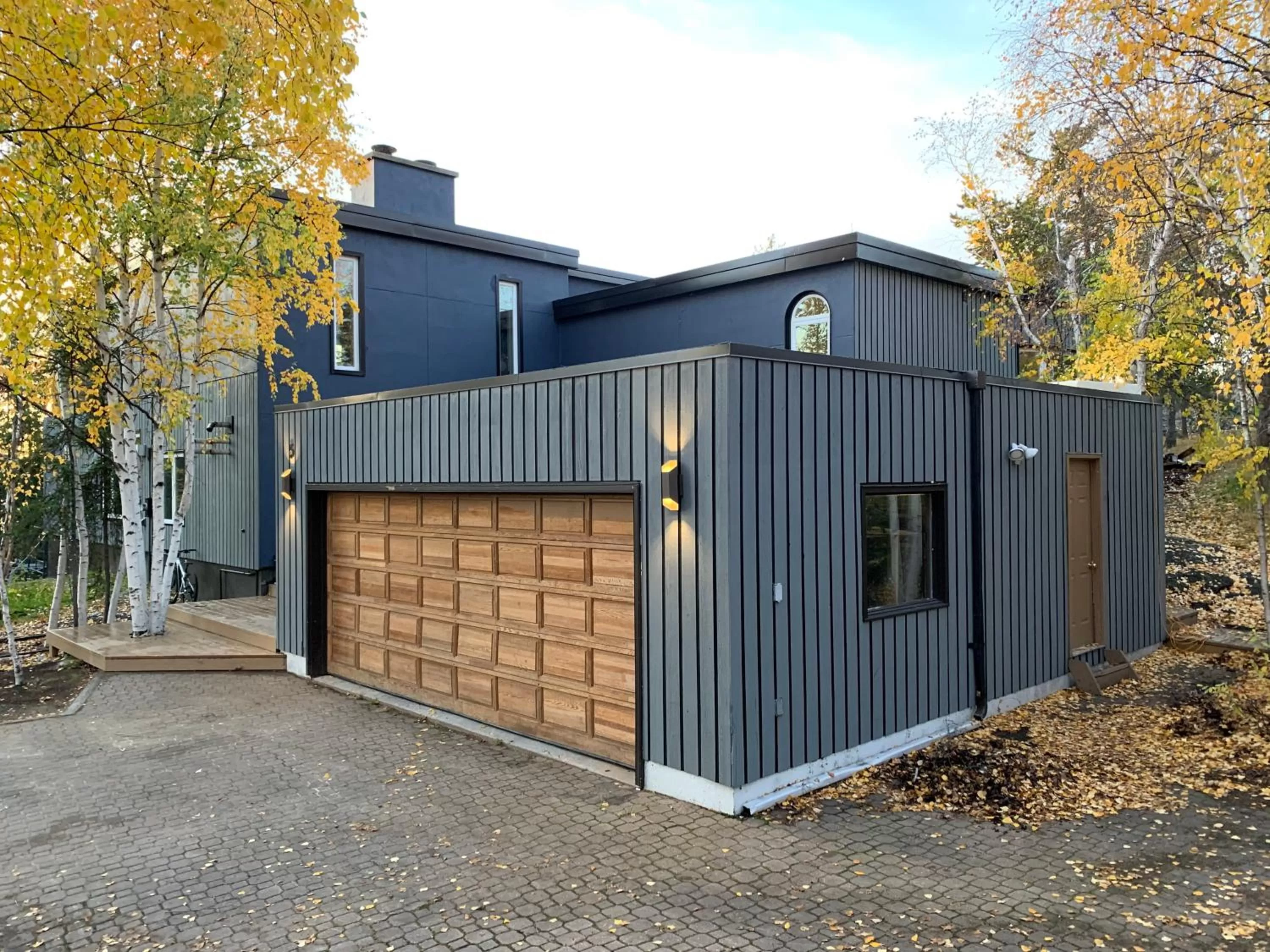 Property building in 好丘。Hacho House