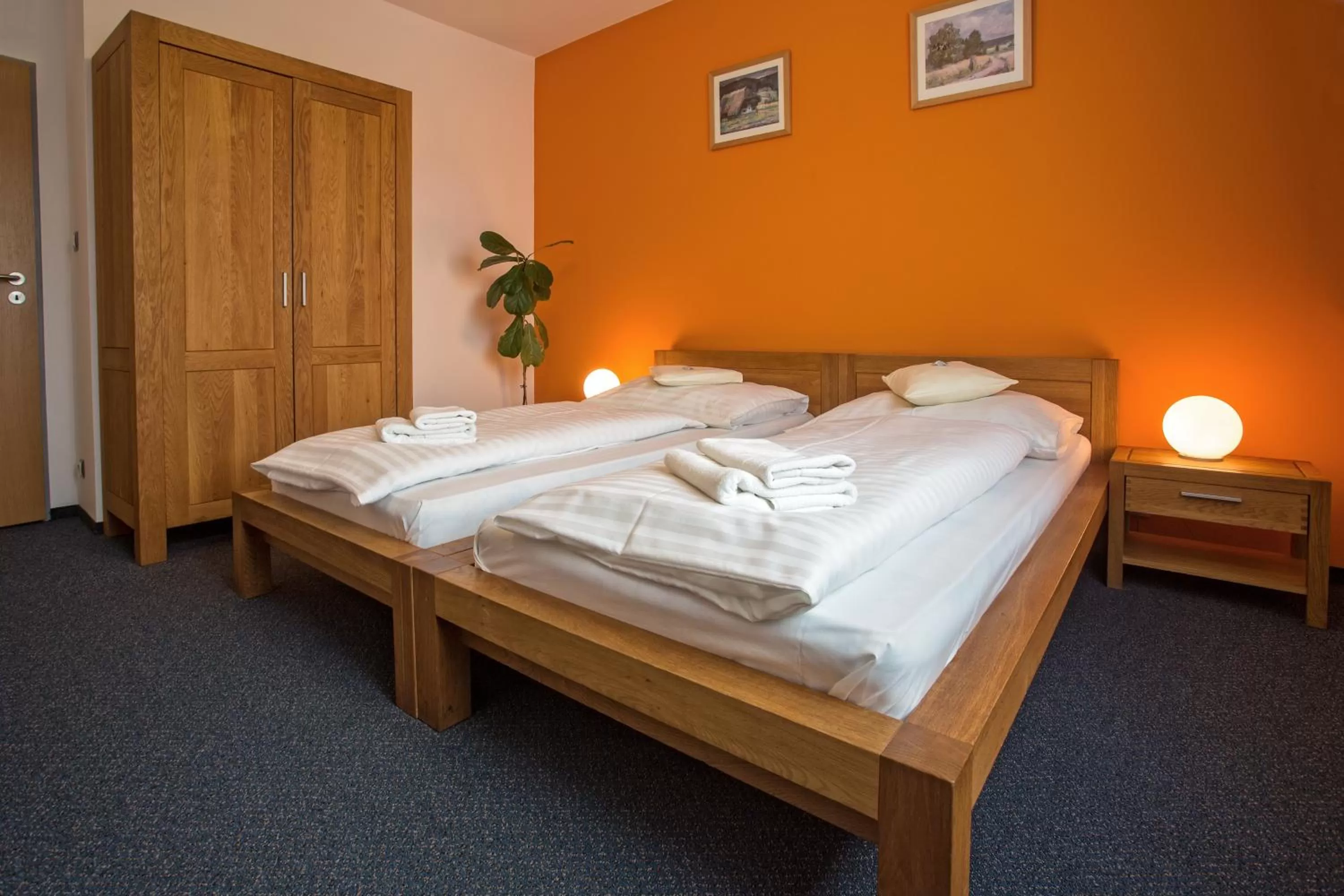 Bedroom, Bed in Hotel Lions Plzen