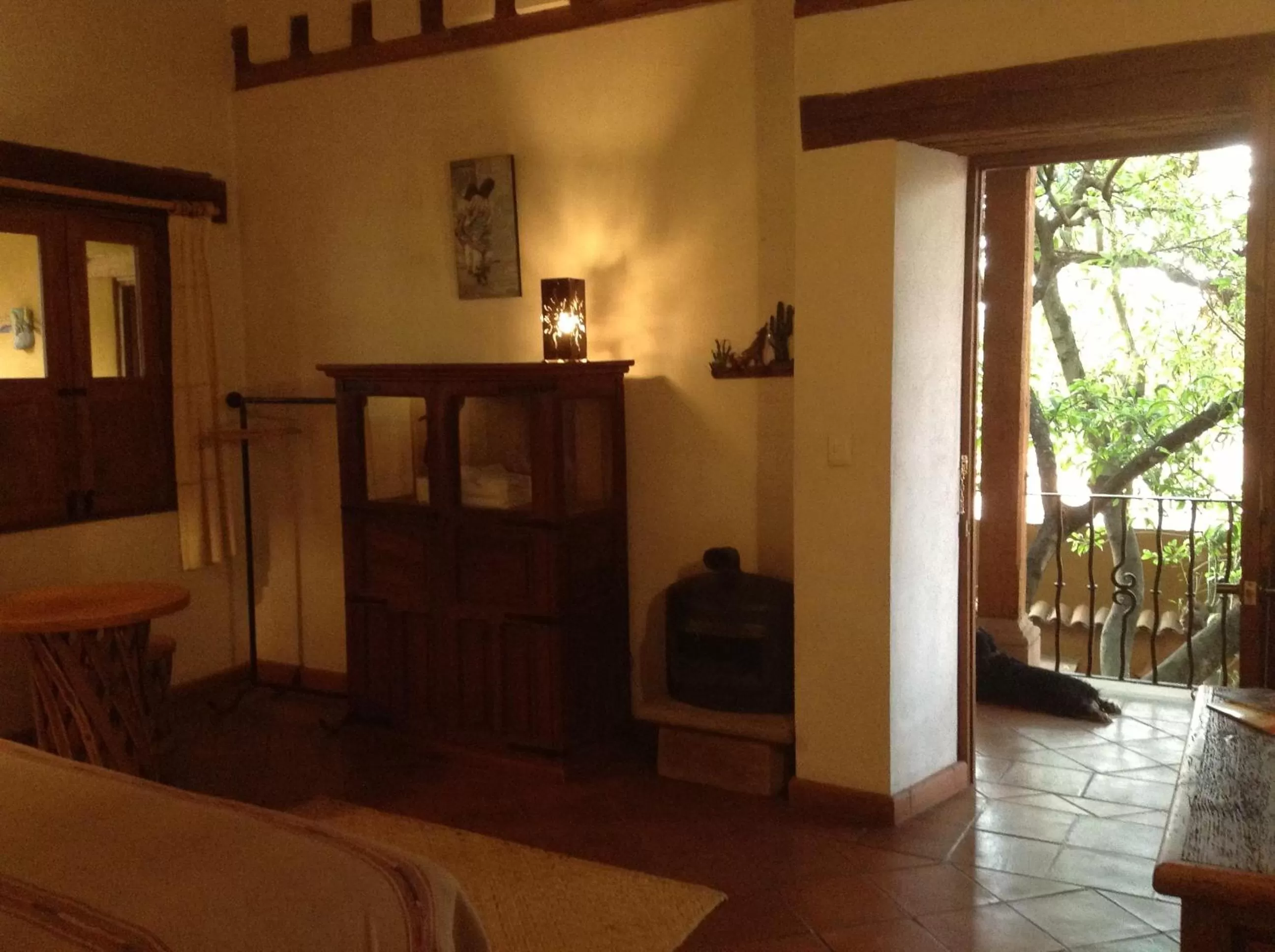 Photo of the whole room in Posada Yolihuani