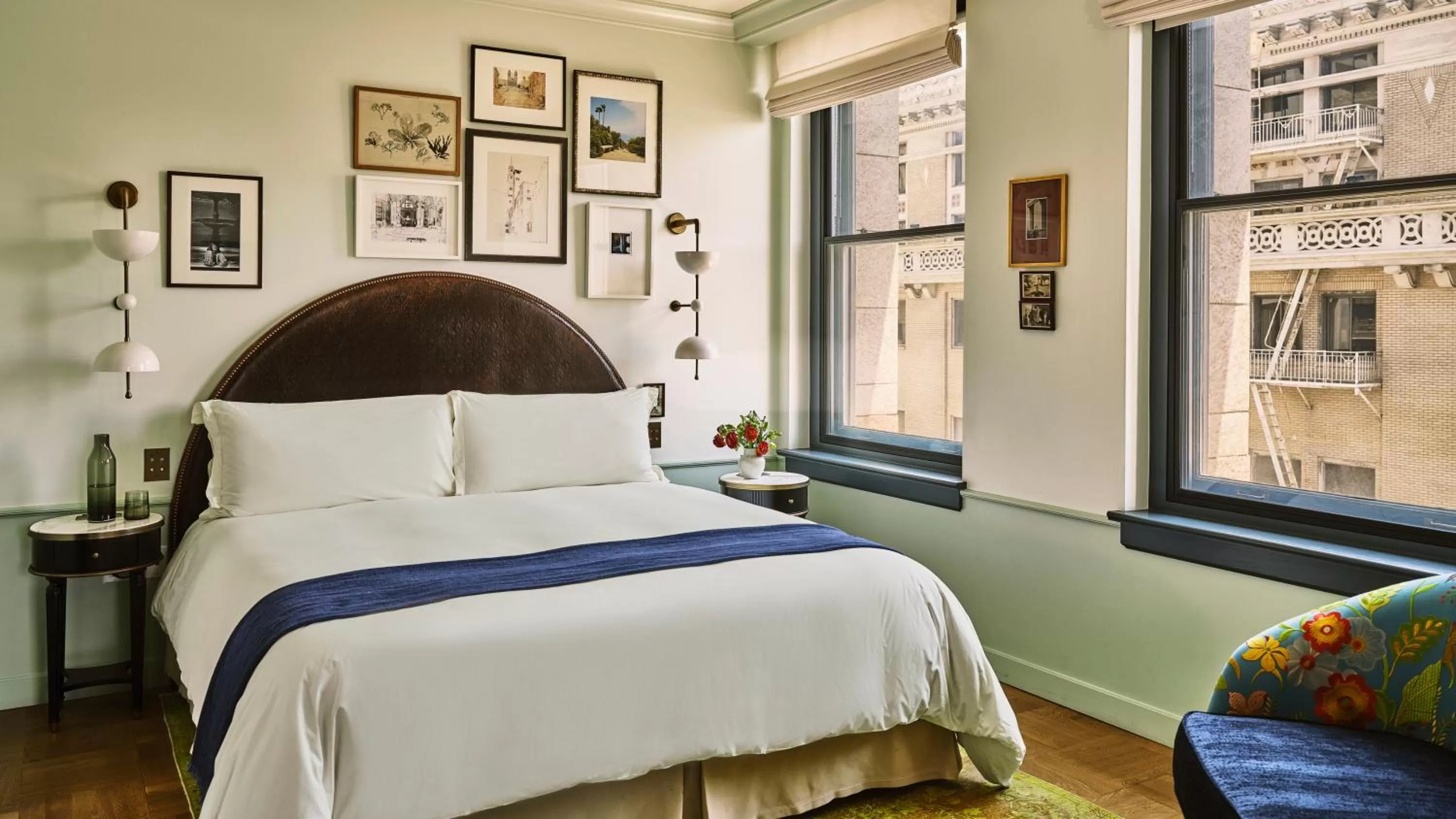  City View Study in Hotel Per La, Autograph Collection