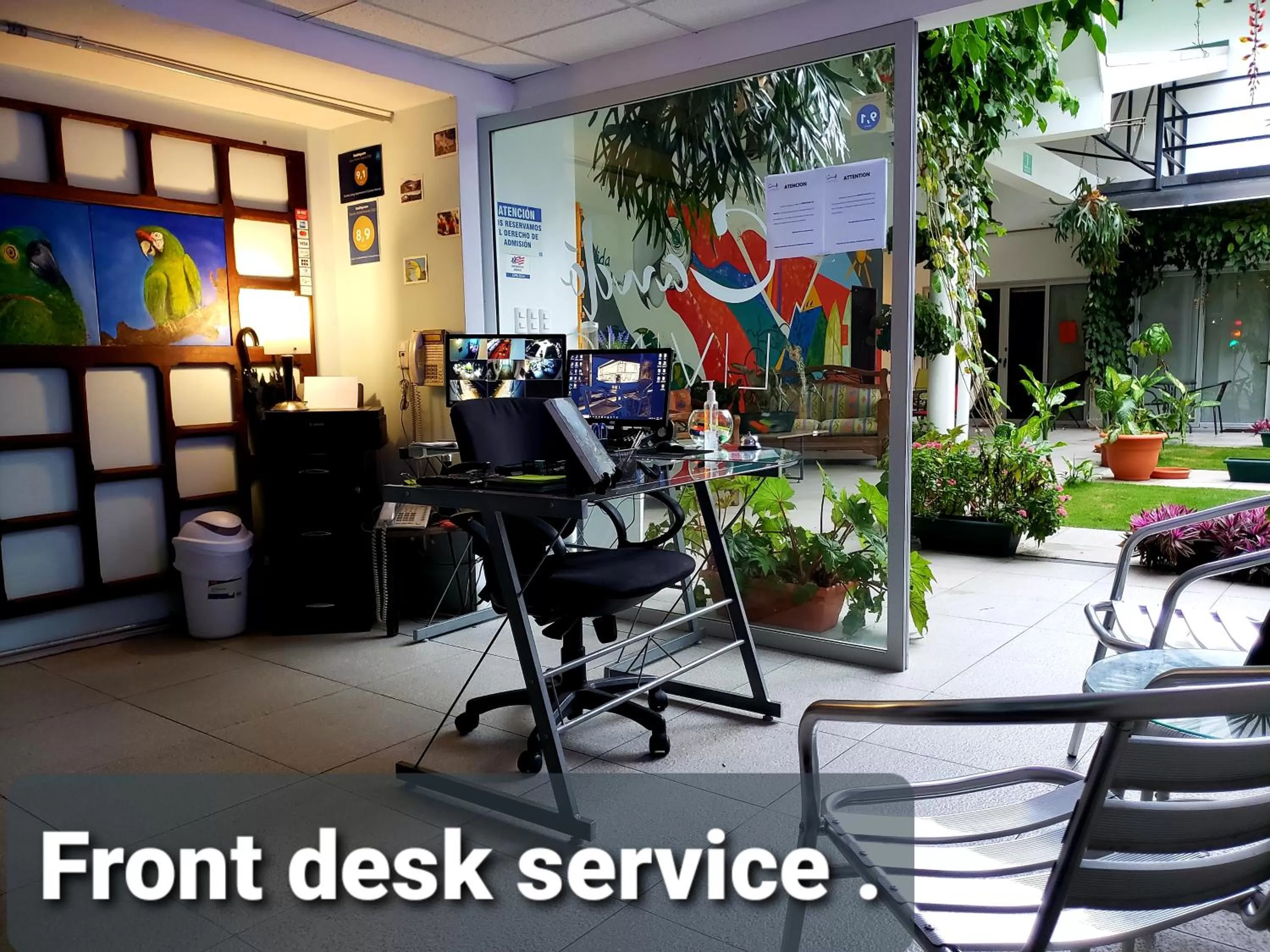 Lobby or reception in Cando Living Apartments in Central Avenue