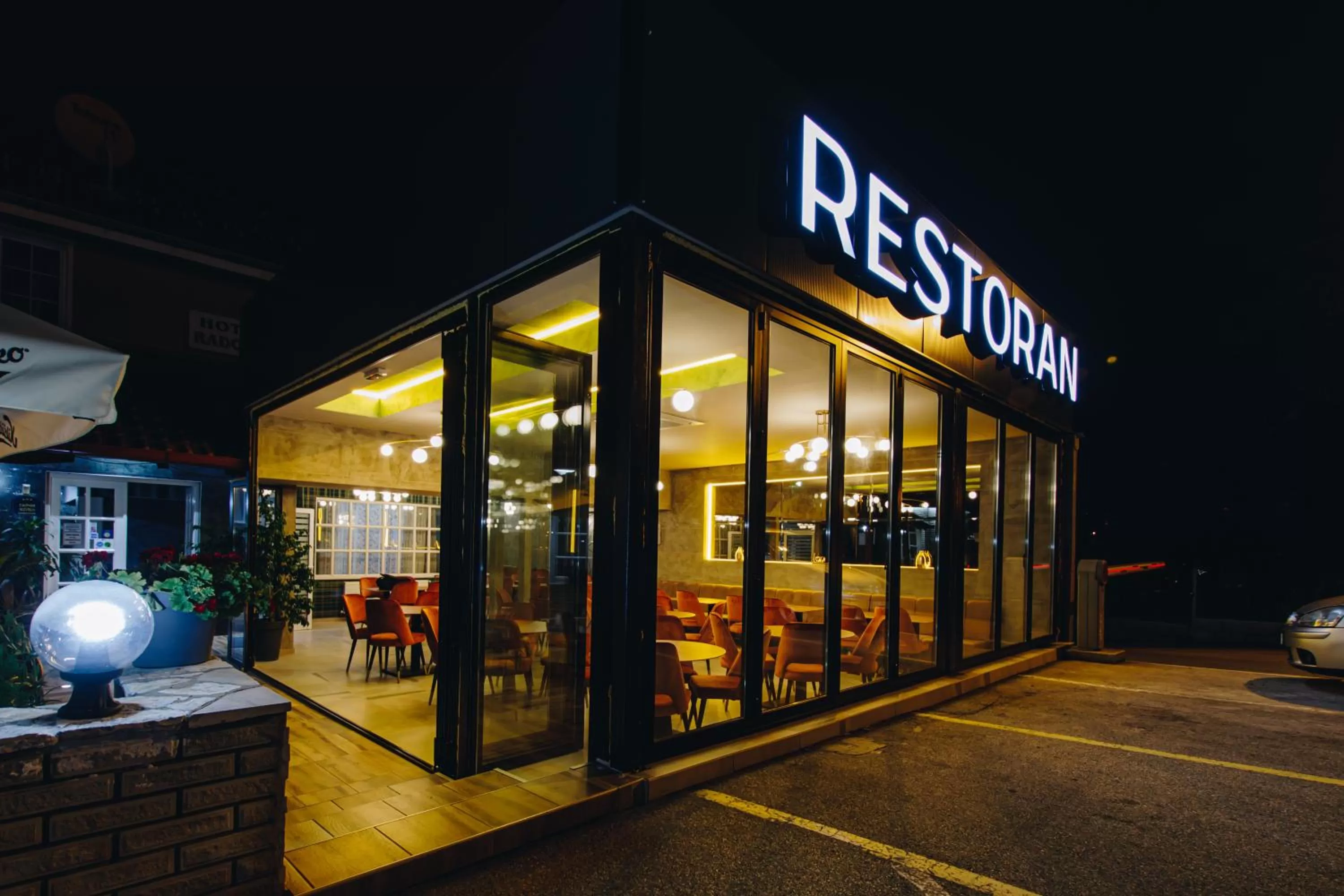 Garni Hotel Radović