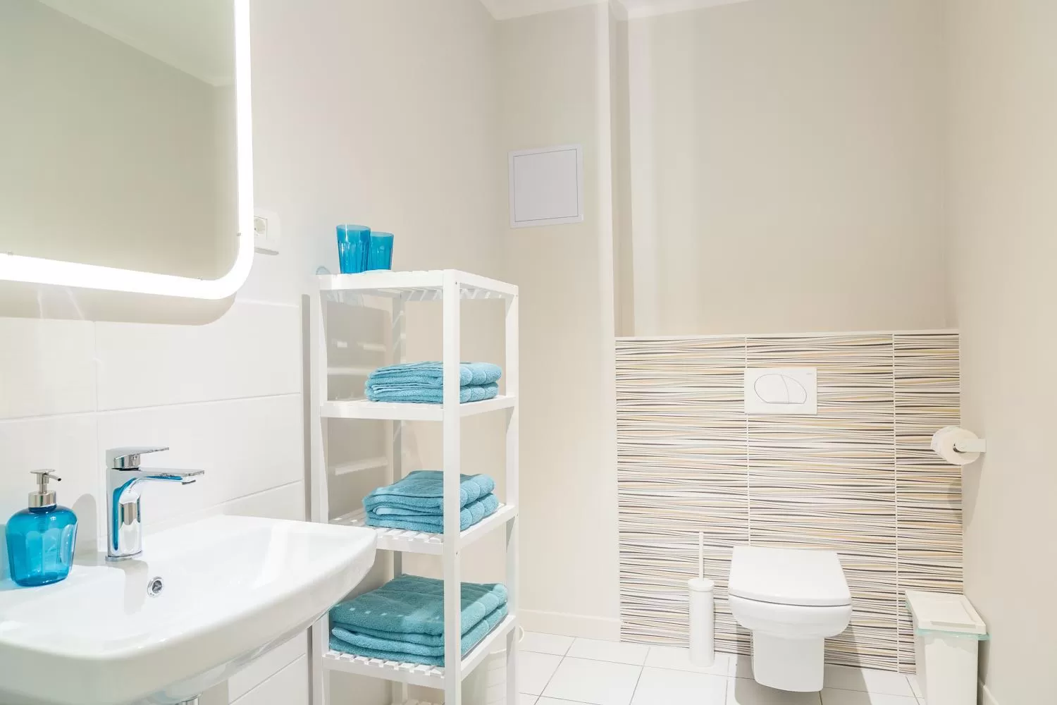 Bathroom in HOP HOUSE Garni Hotel