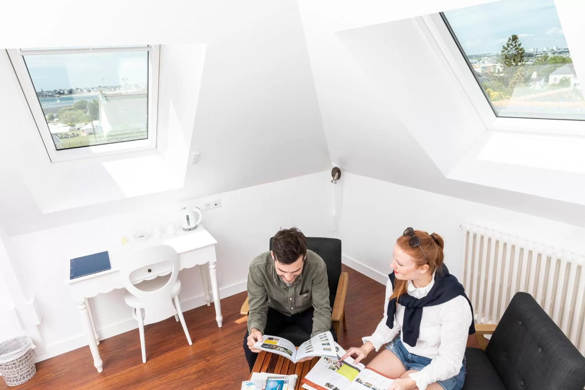 Living room, Family in Hotel Restaurant Spa De La Citadelle Lorient