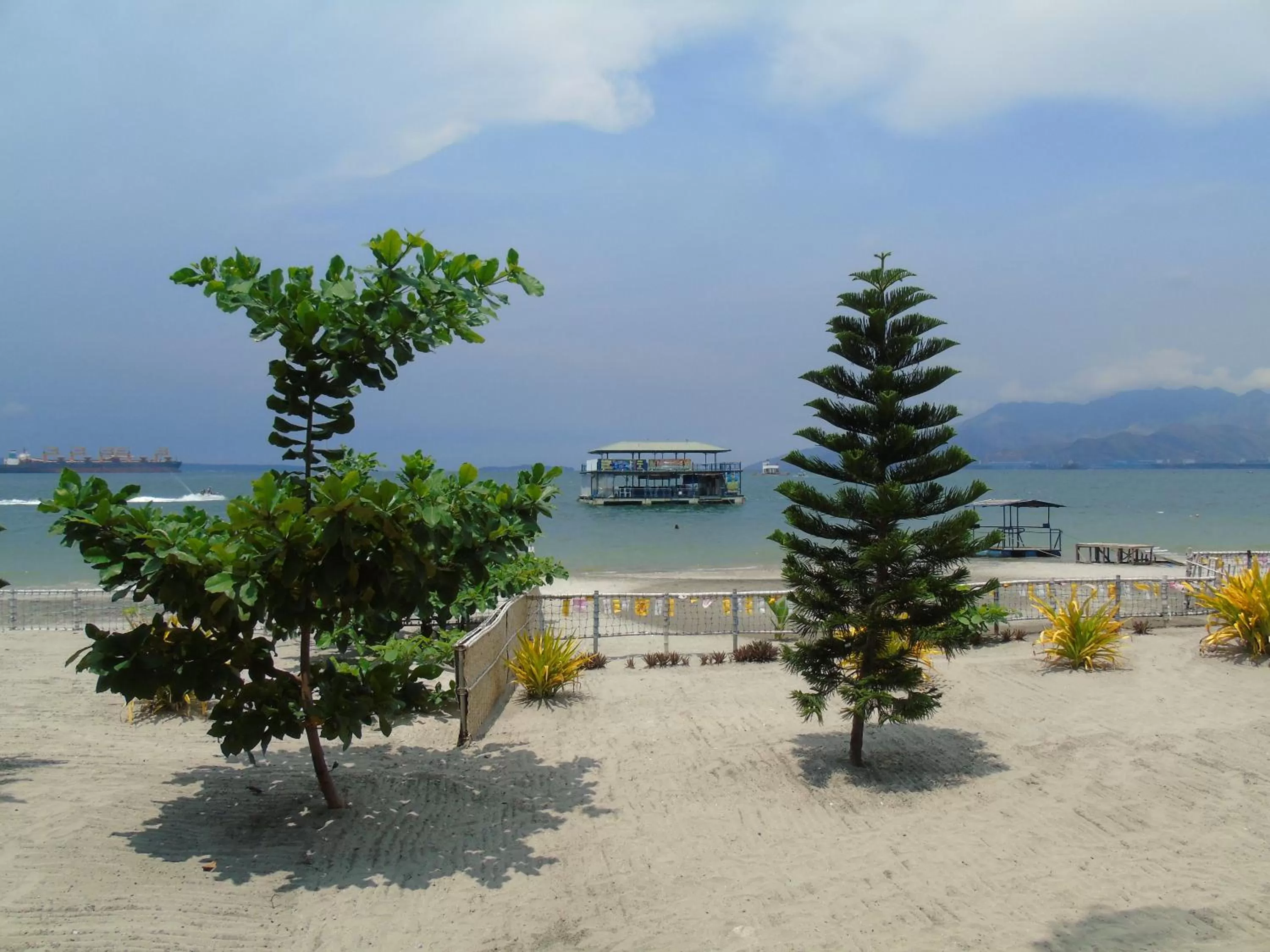 Lounge or bar in Blue Rock Resort