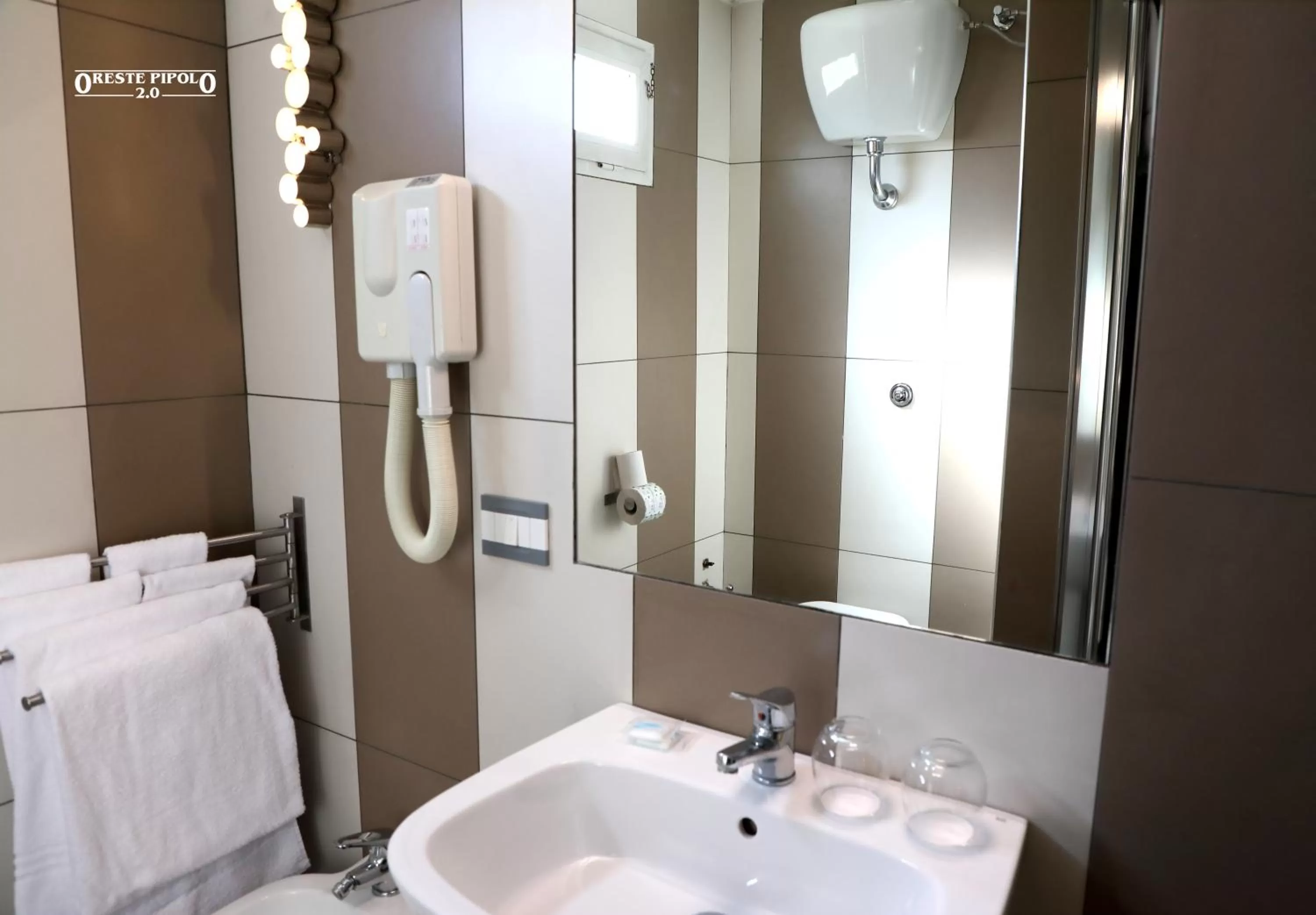 Bathroom in Up Hotel