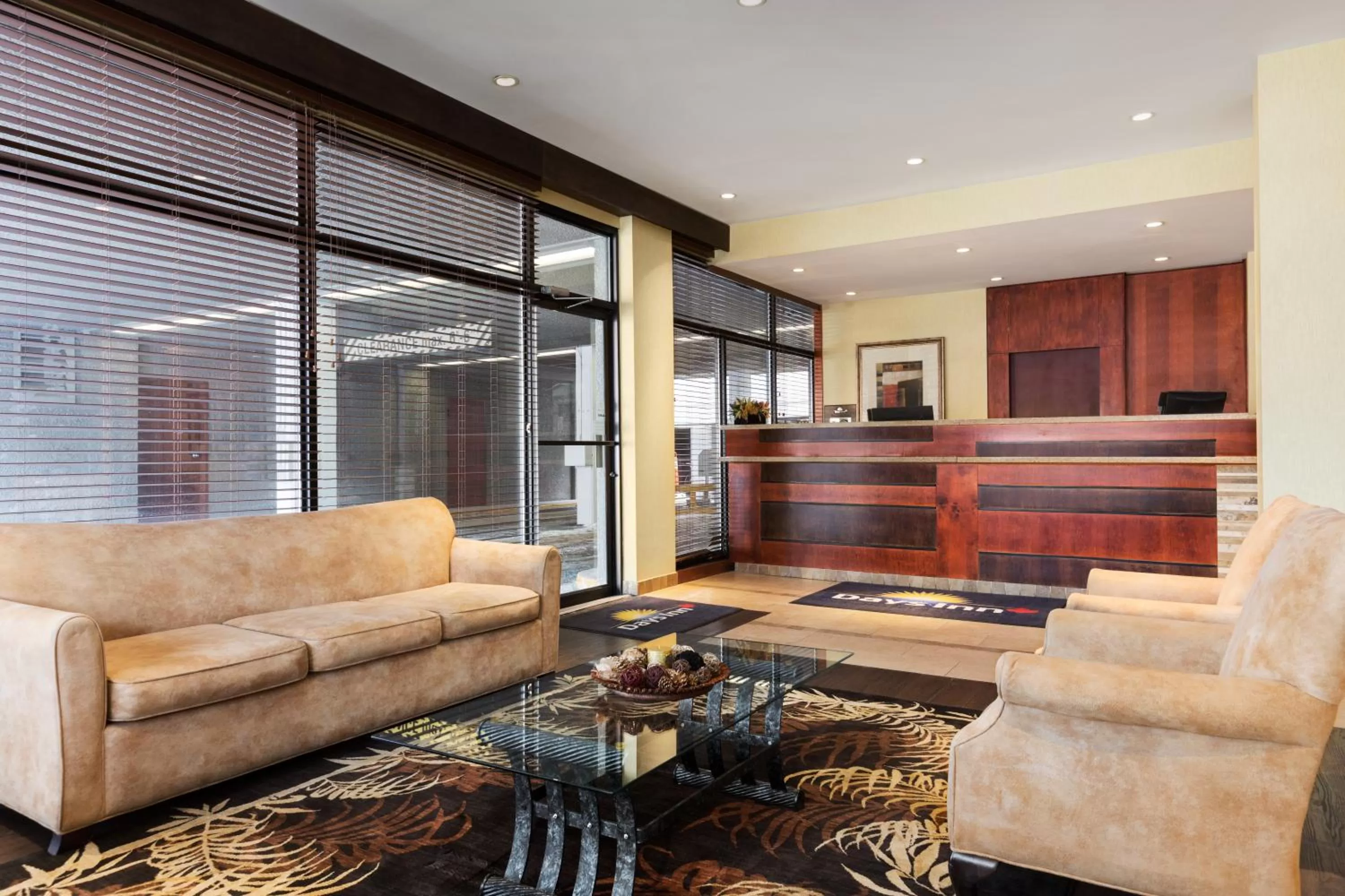 Lobby or reception in Days Inn by Wyndham Edmonton Downtown