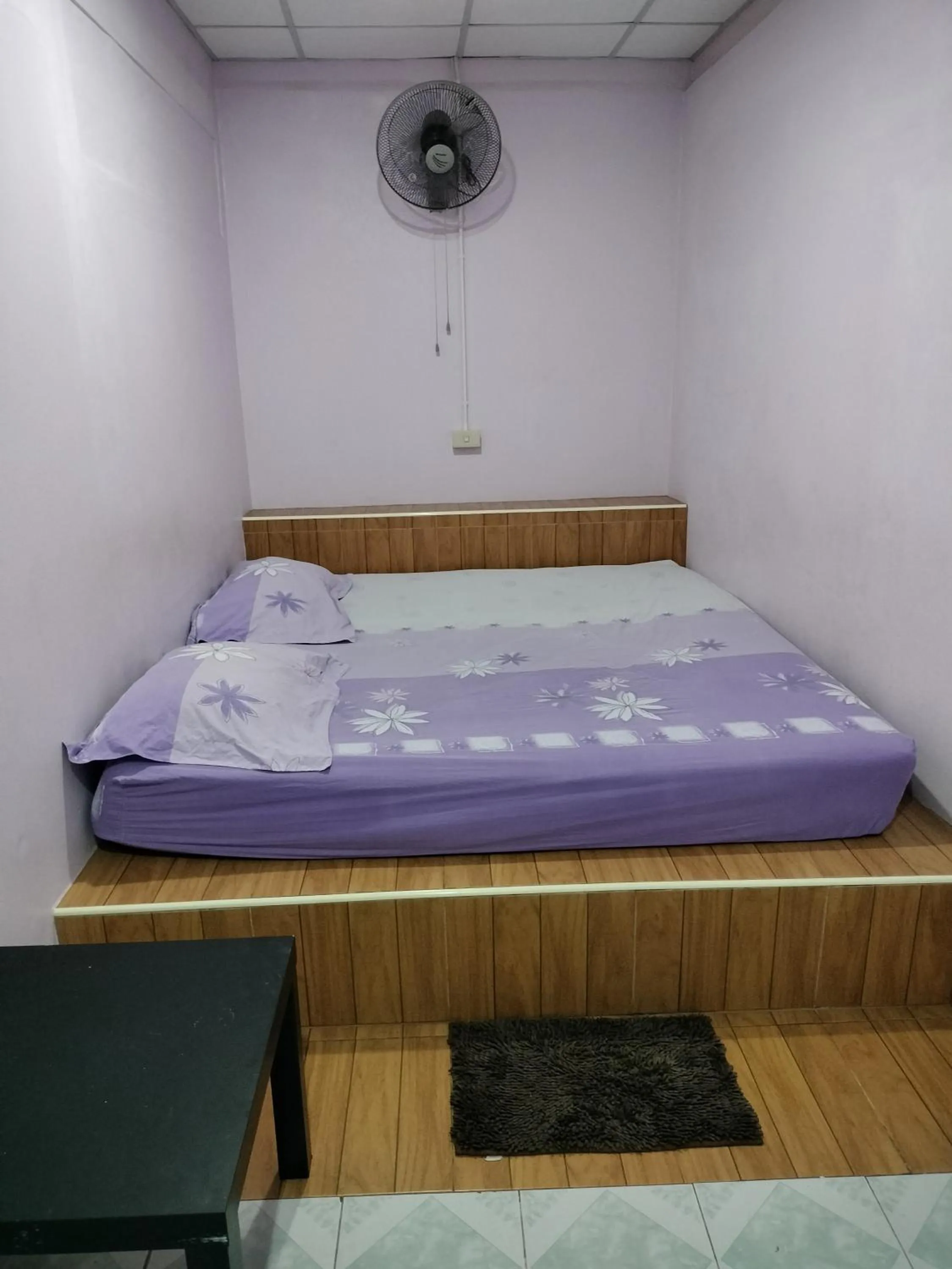 Bed in Canaan
