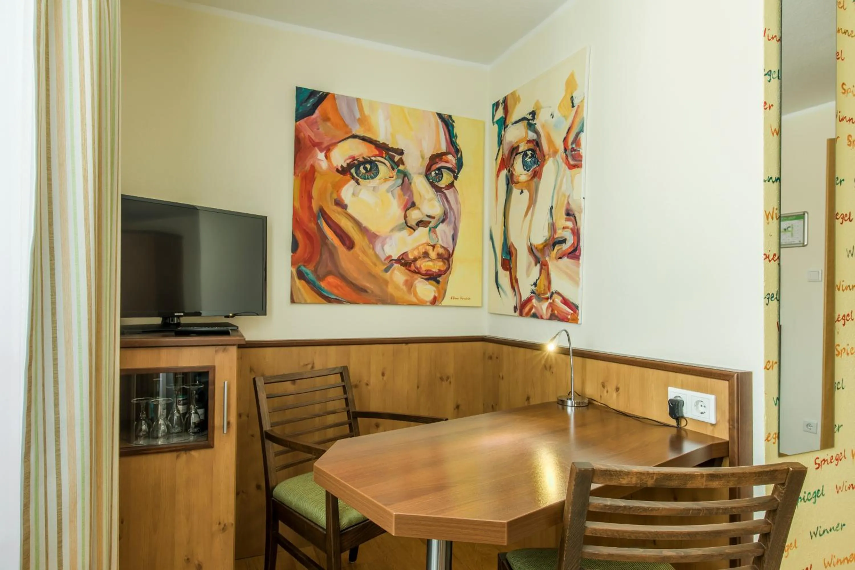 TV and multimedia in Hotel Brunner