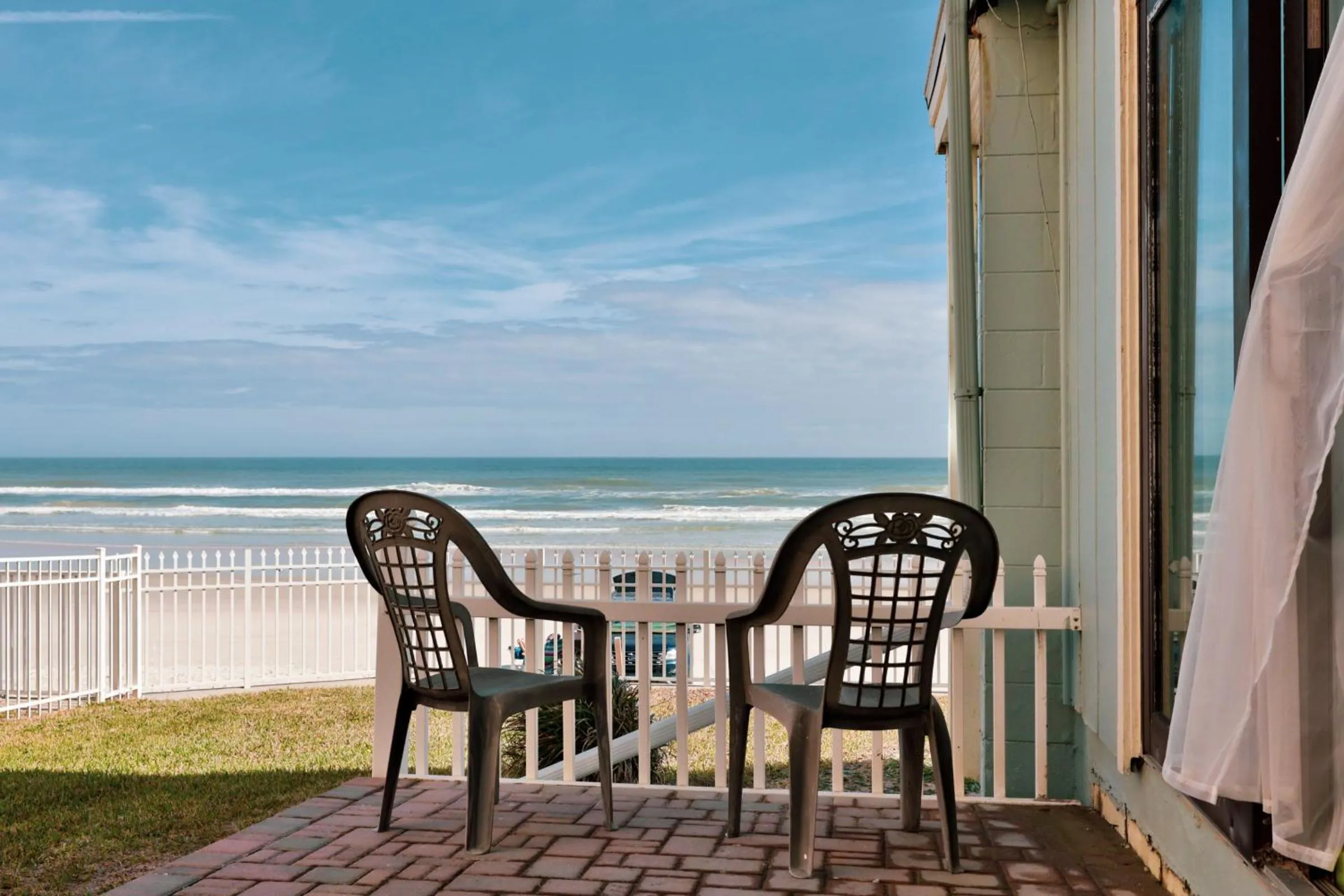 Balcony/Terrace in Coastal Waters