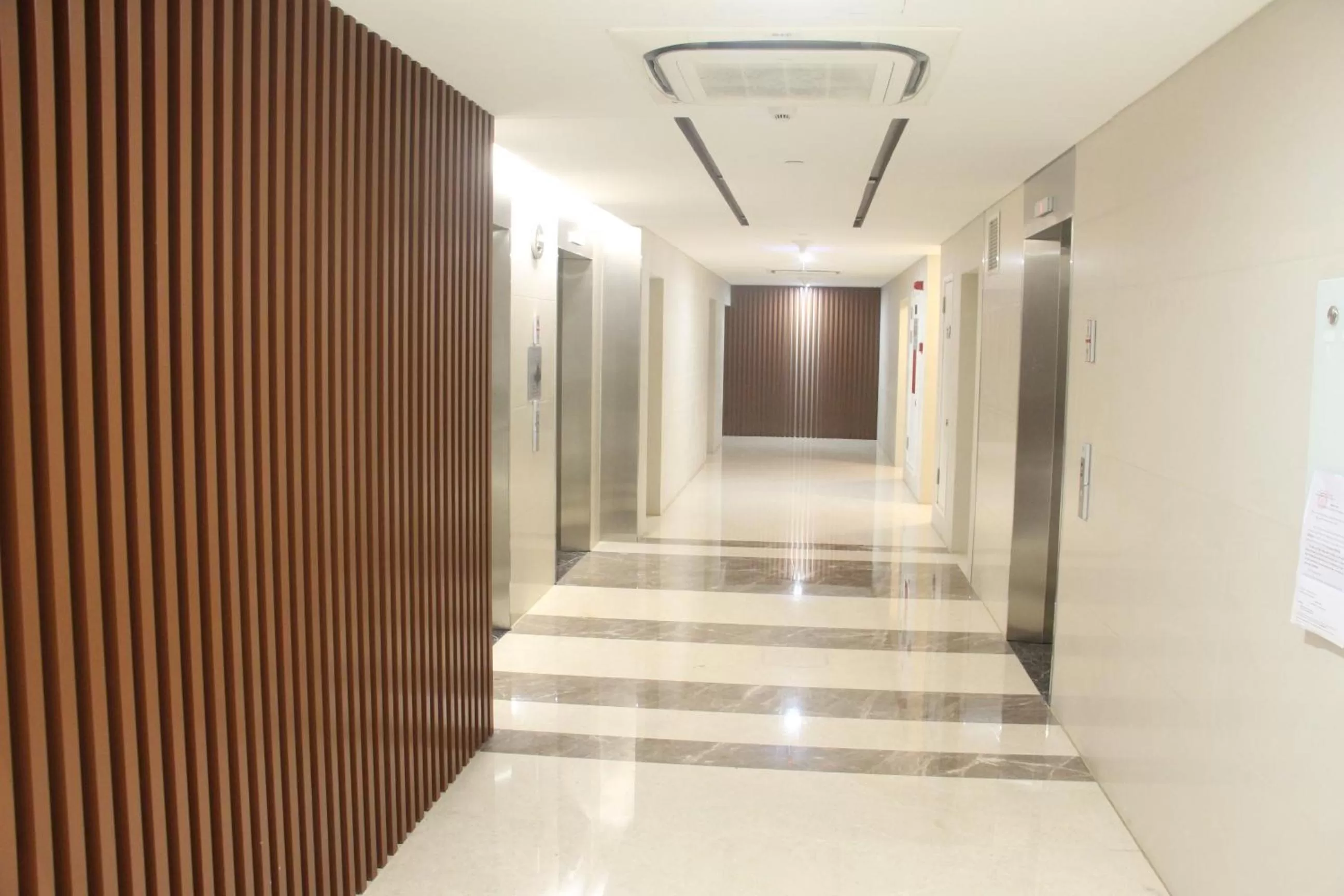 Property building in Scenic Valley Suite