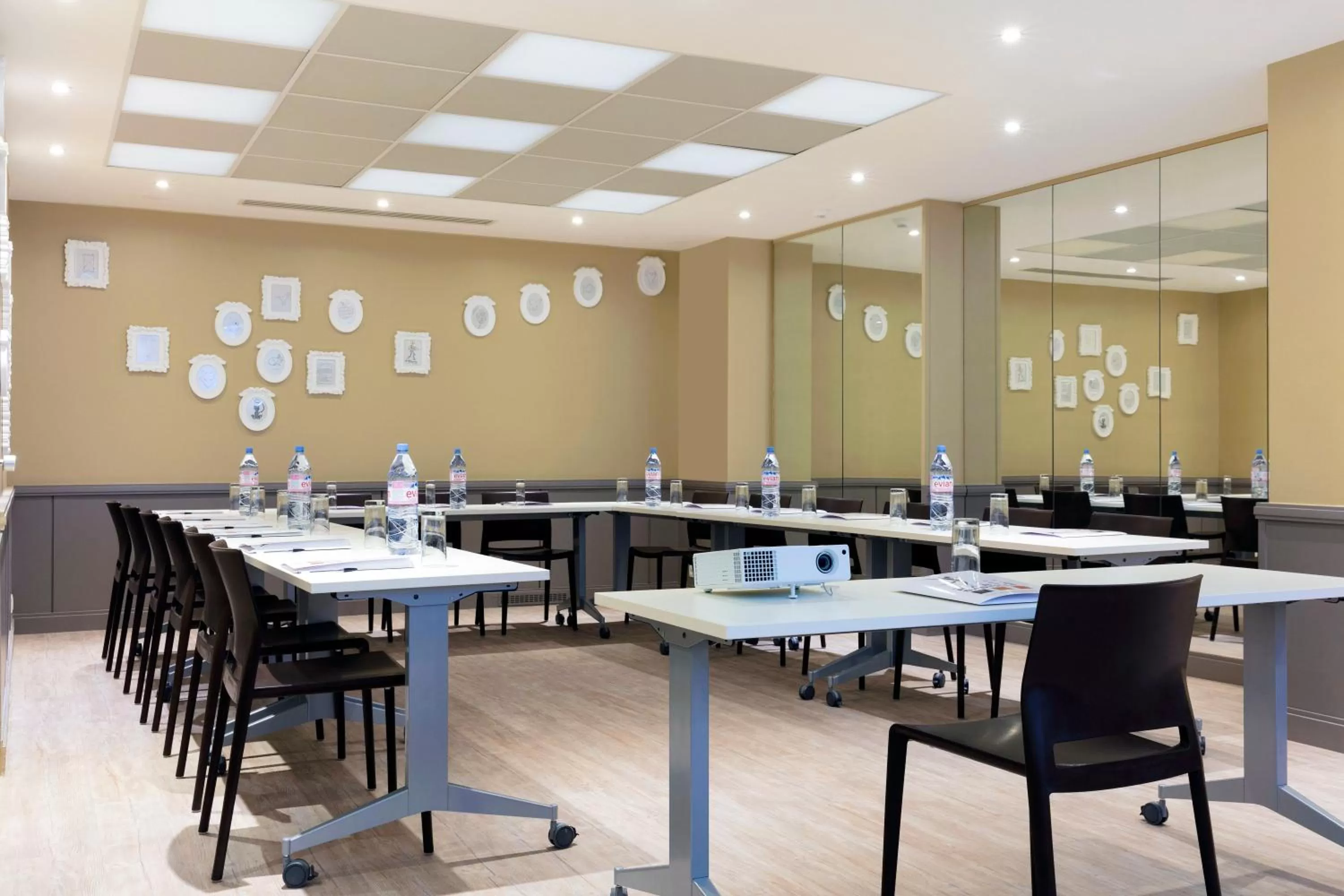 Meeting/conference room in Paris Bastille