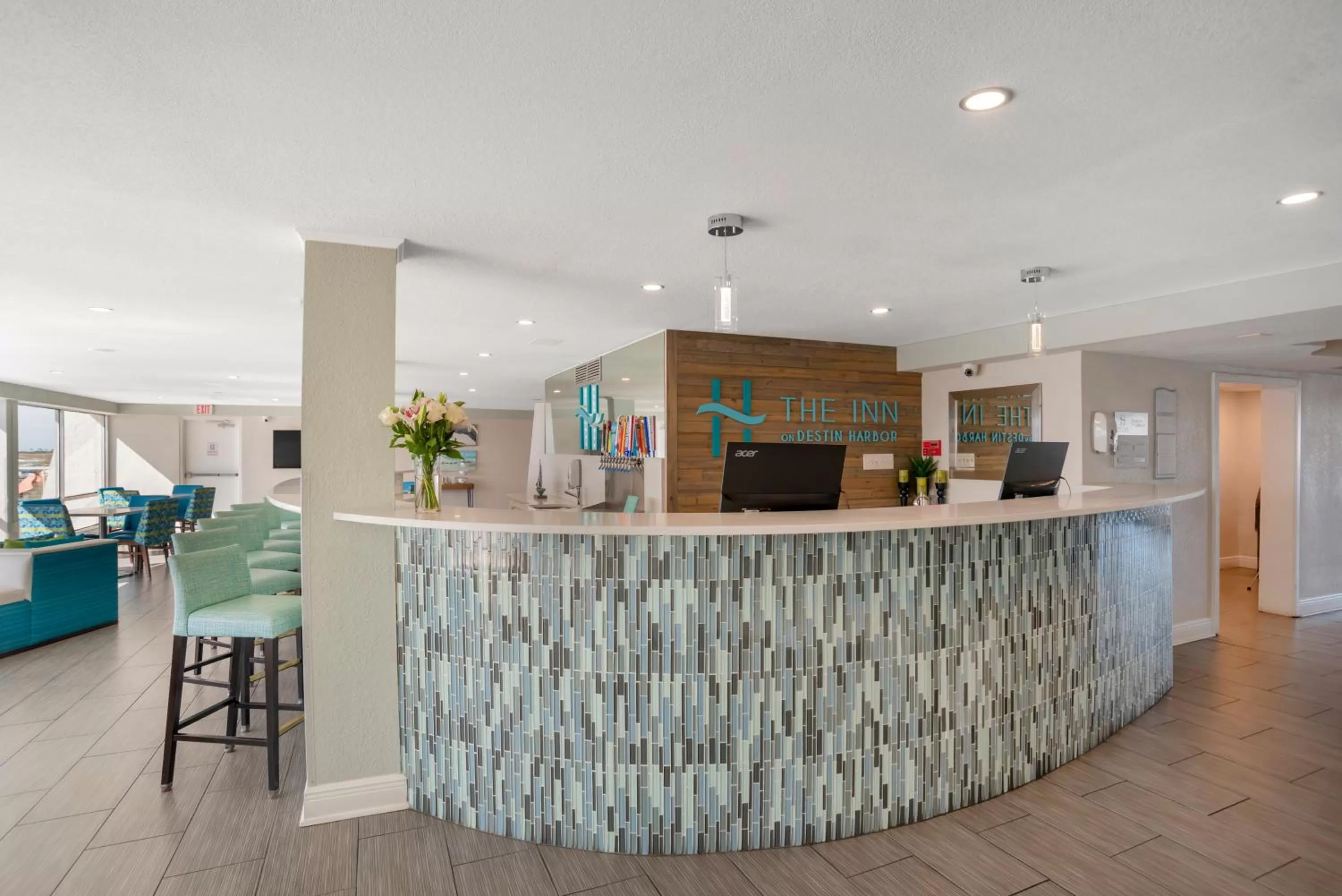 Lobby or reception in Inn on Destin Harbor, an Ascend Collection Hotel