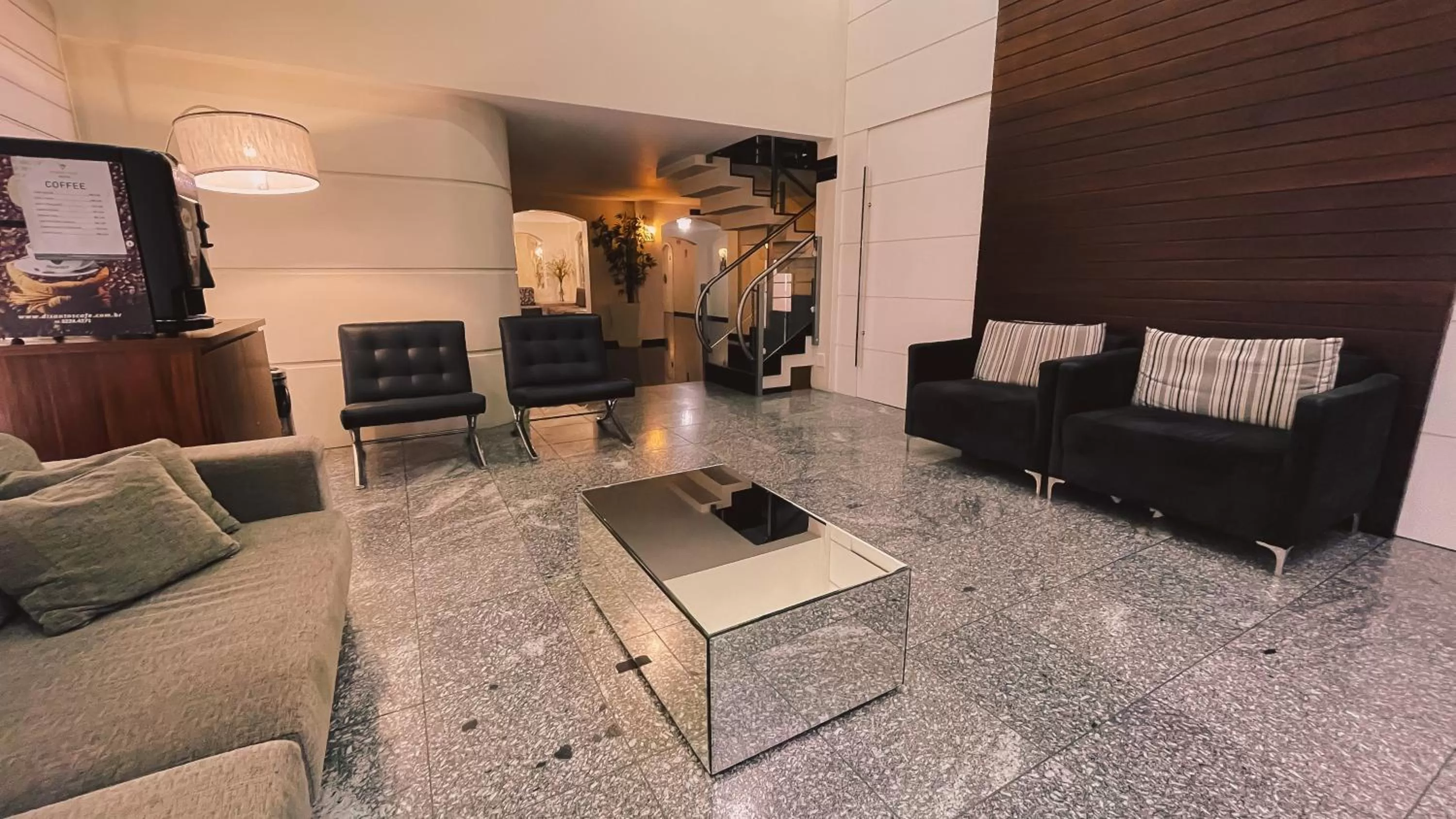 Lobby or reception in Verde Vale Hotel