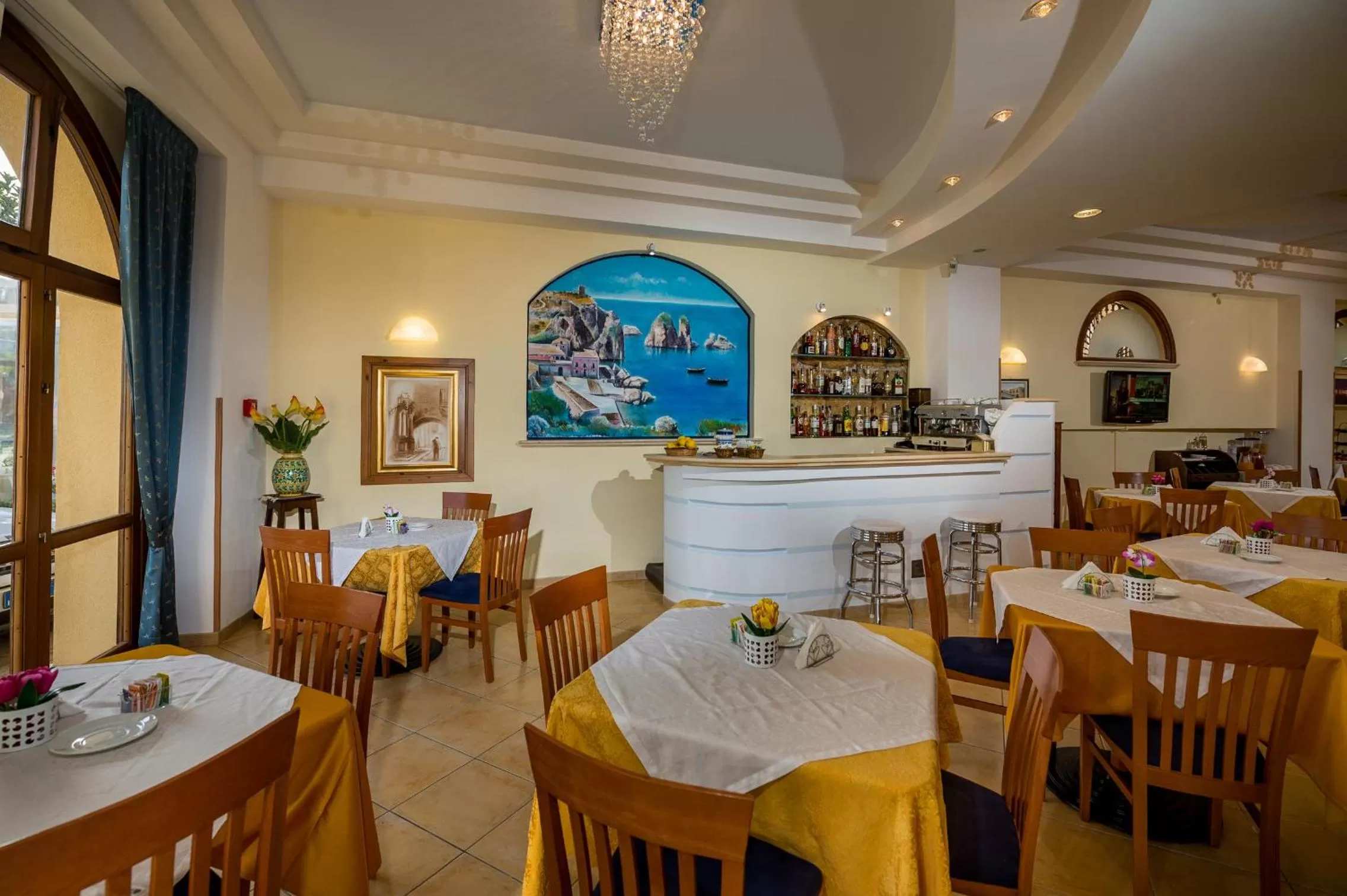 Continental breakfast in Hotel Cala Marina