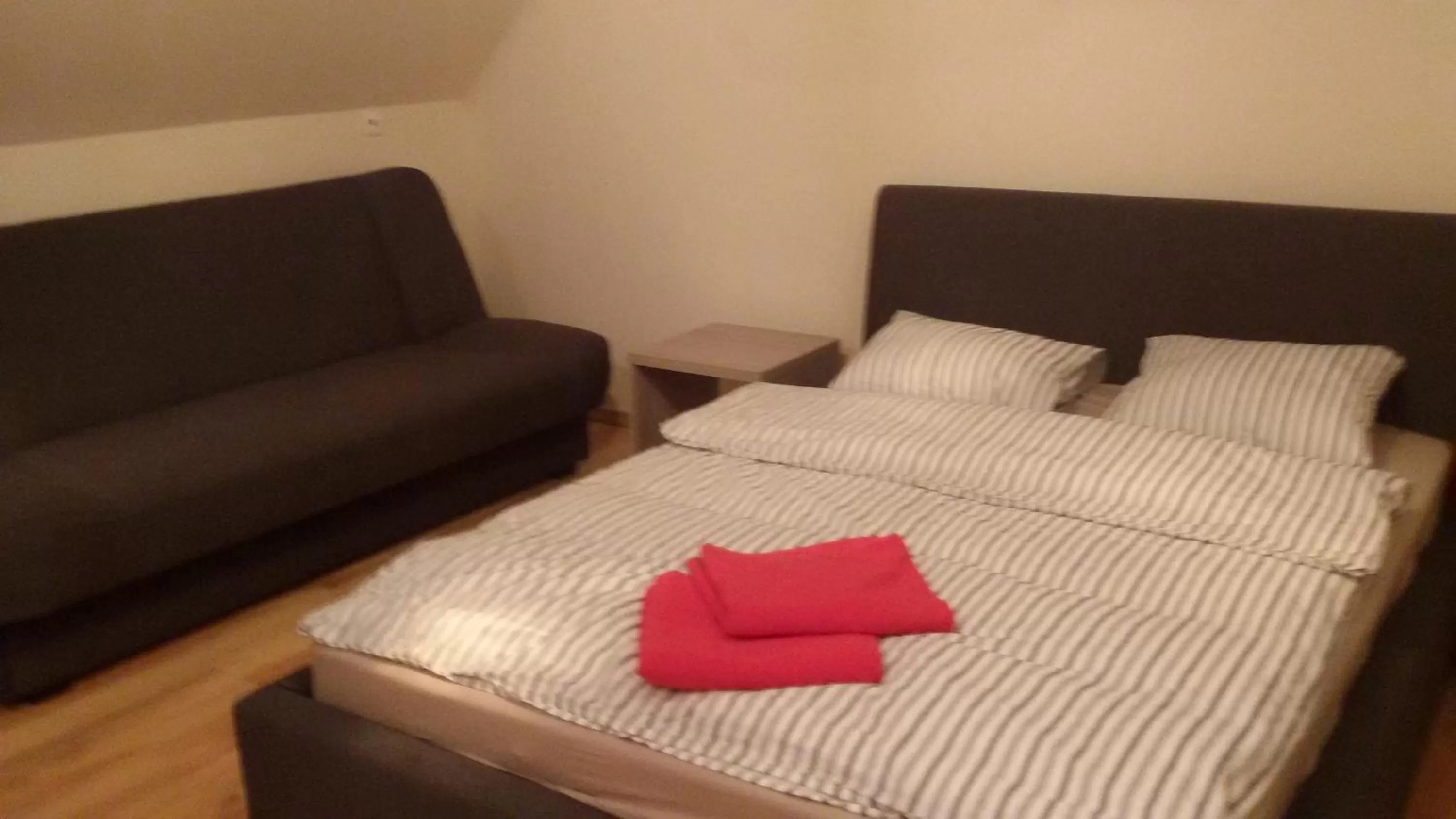 Bedroom, Bed in dask resort