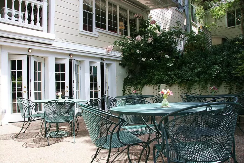 Day in Inn at Occidental