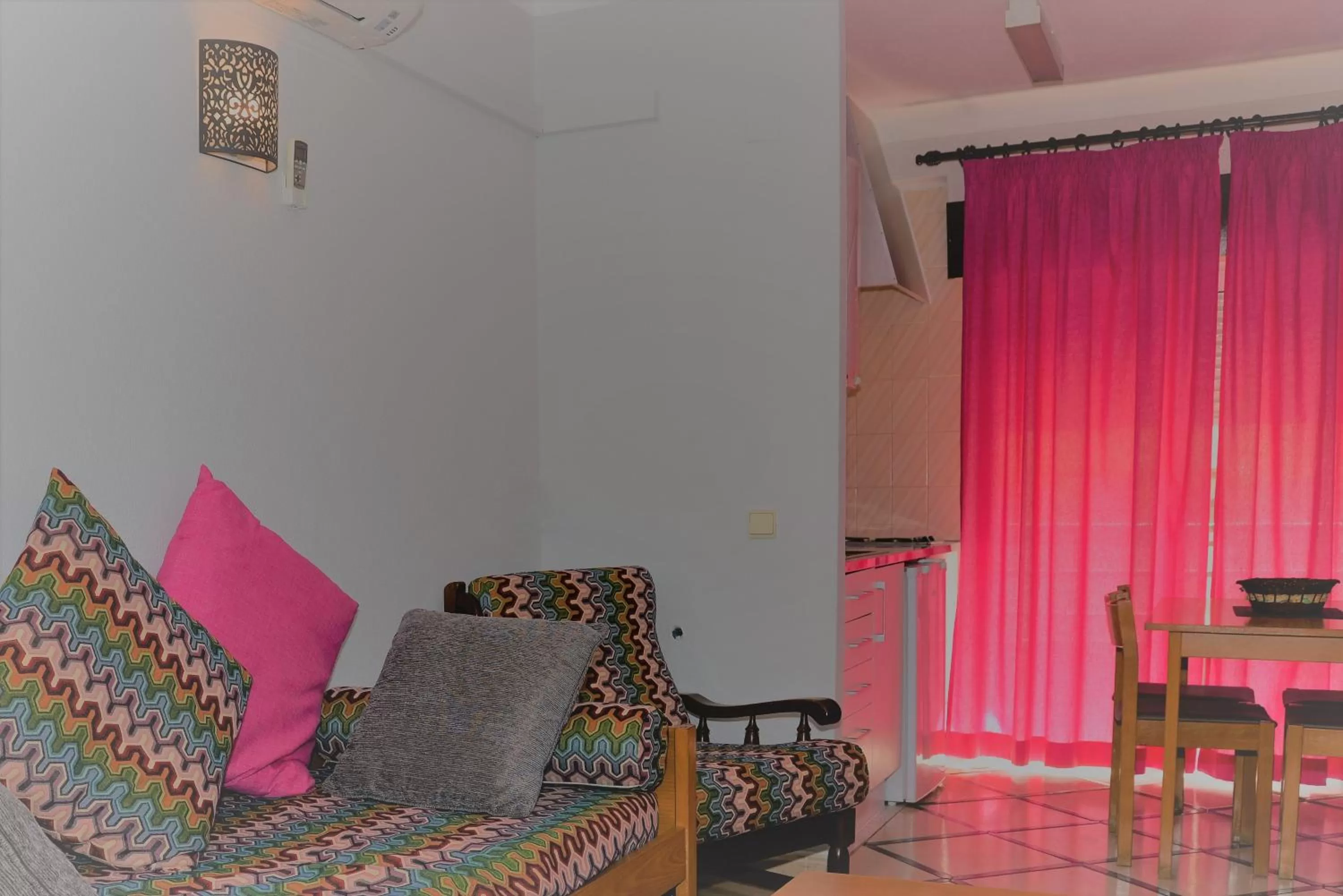 Apartamentos Turisticos Lindomar