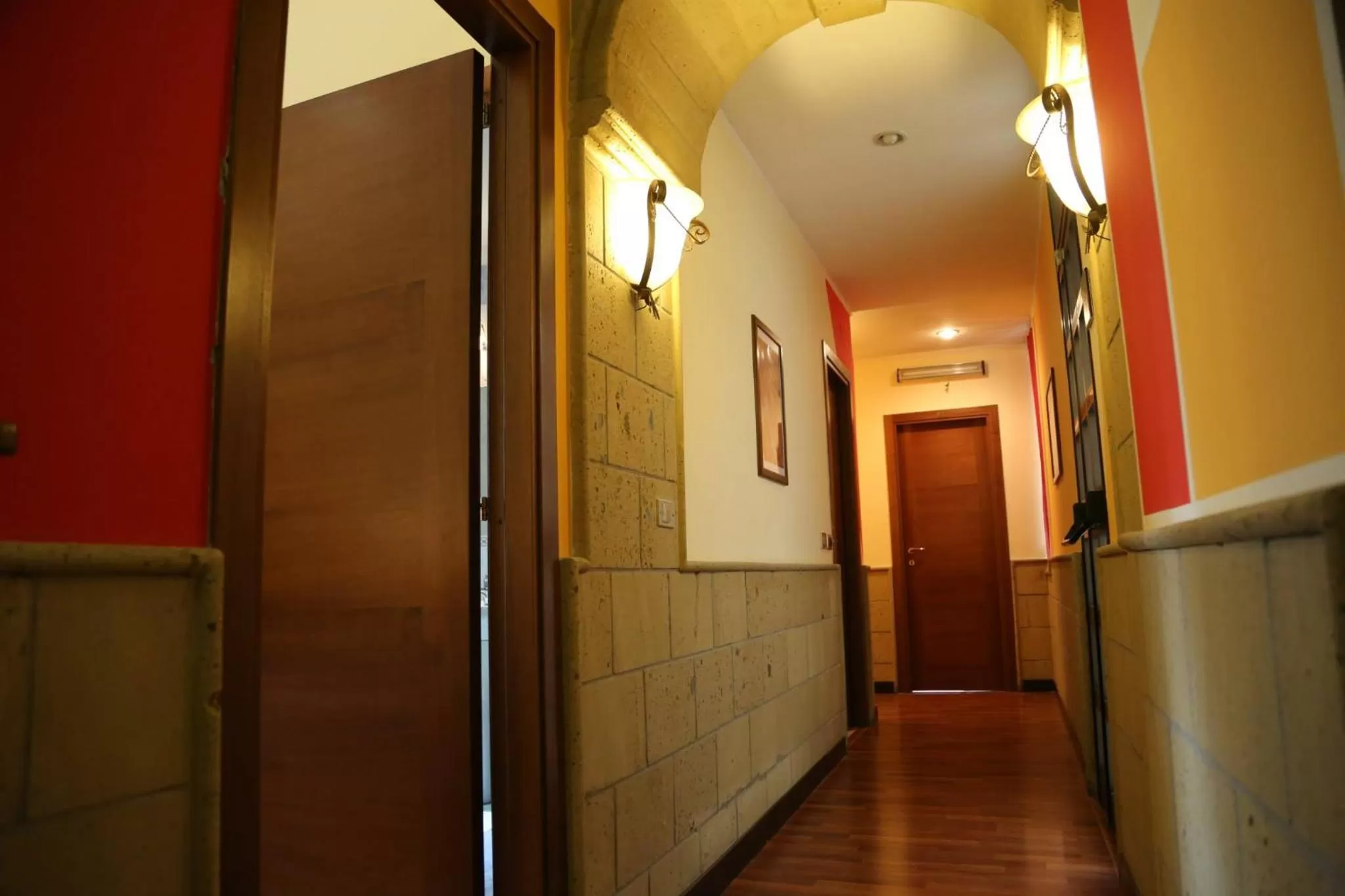 Decorative detail in Hotel Nettuno