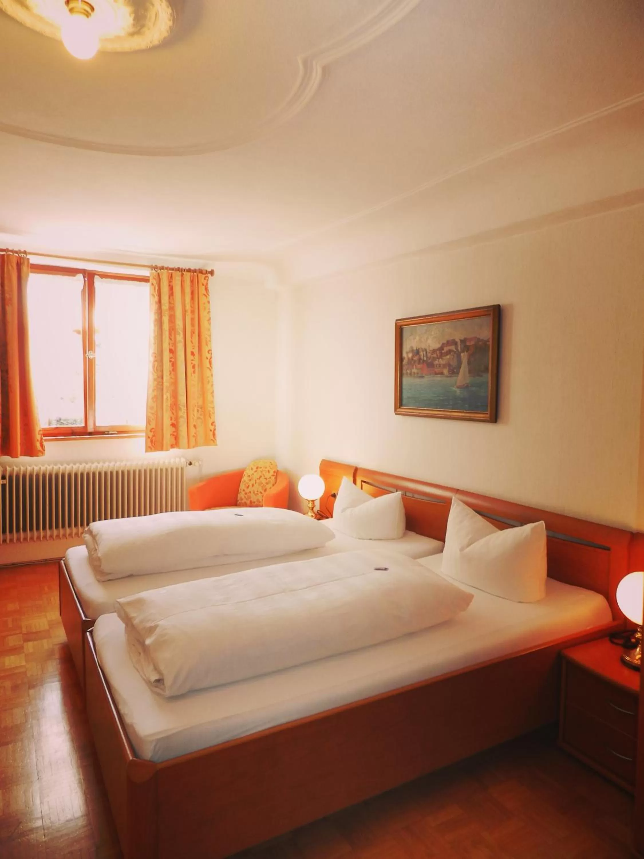 Photo of the whole room, Bed in Hotel Löwen-Weinstube