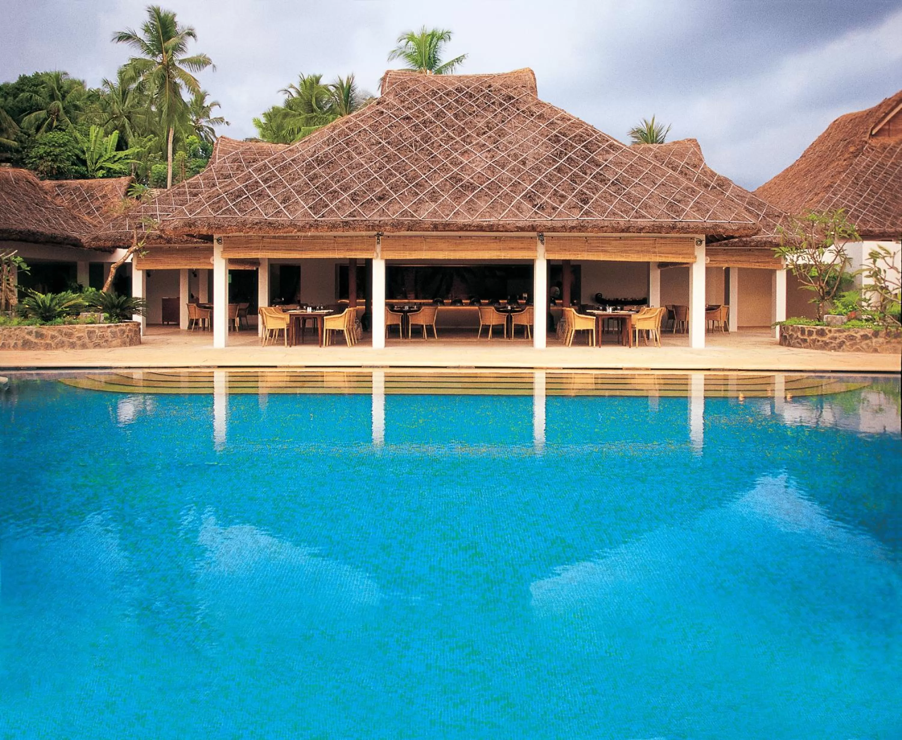 Restaurant/places to eat in Taj Green Cove Resort and Spa Kovalam
