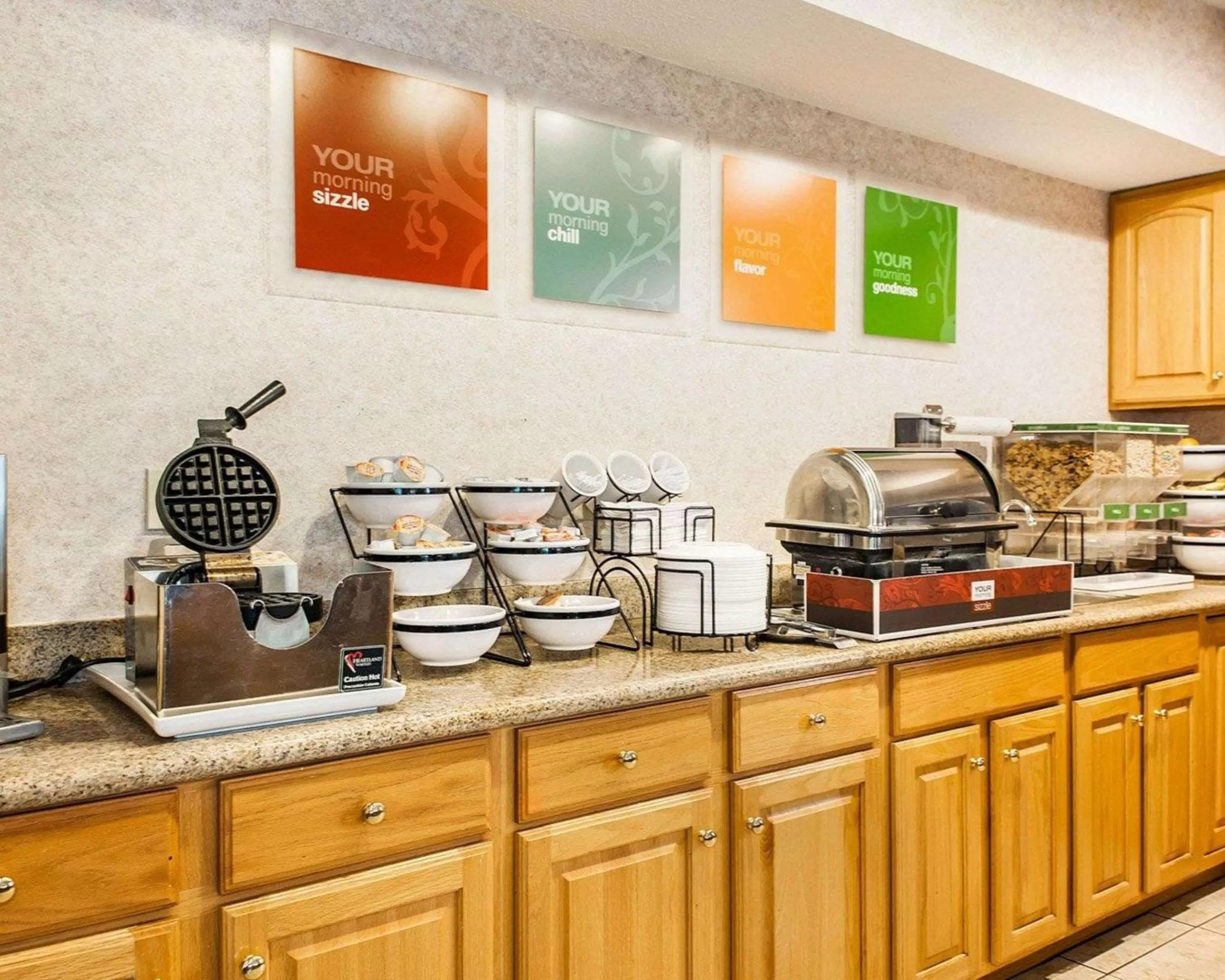 Restaurant/places to eat in Comfort Inn Goshen