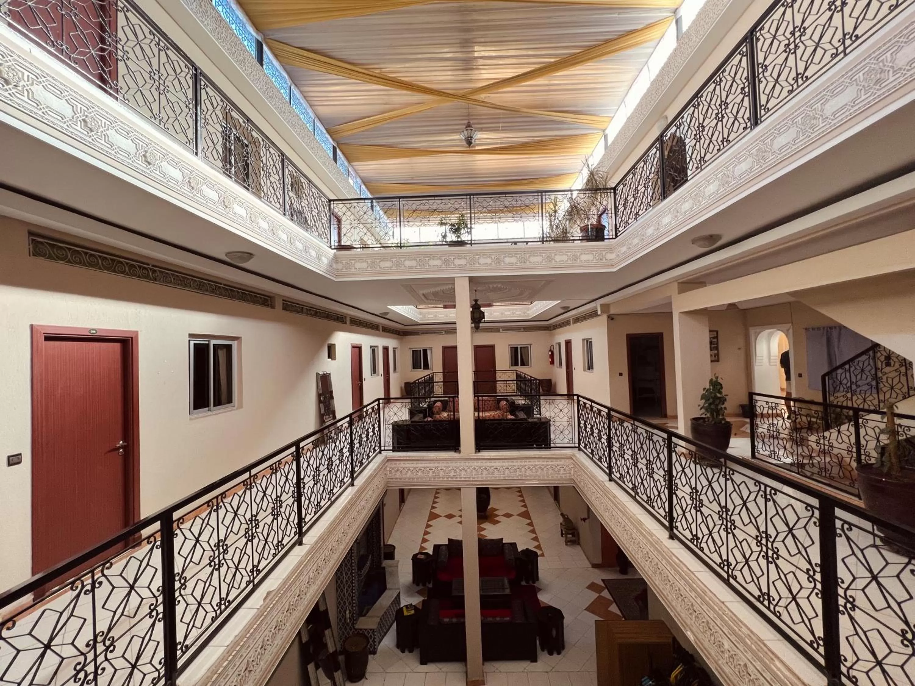 Property building in Hôtel Narjisse