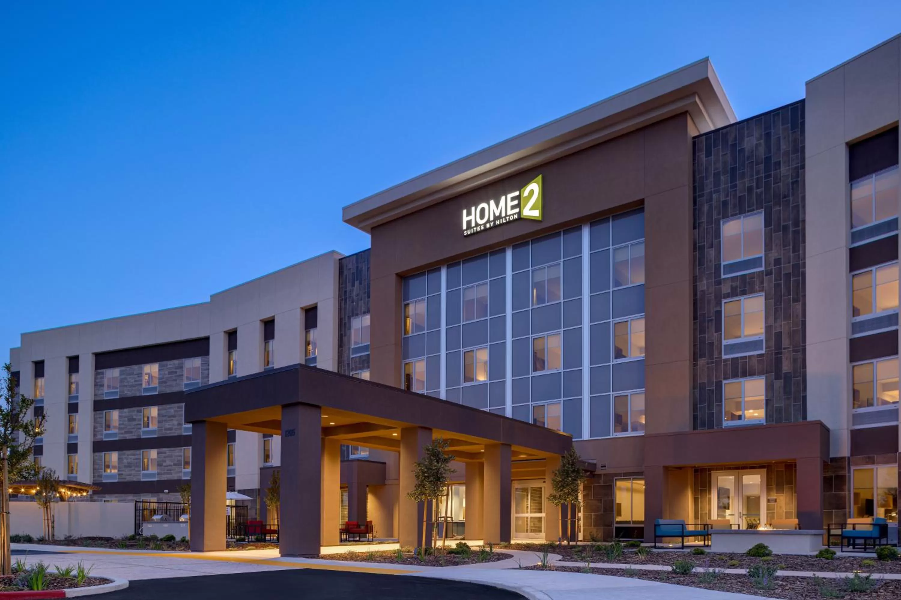 Property building in Home2 Suites By Hilton Petaluma