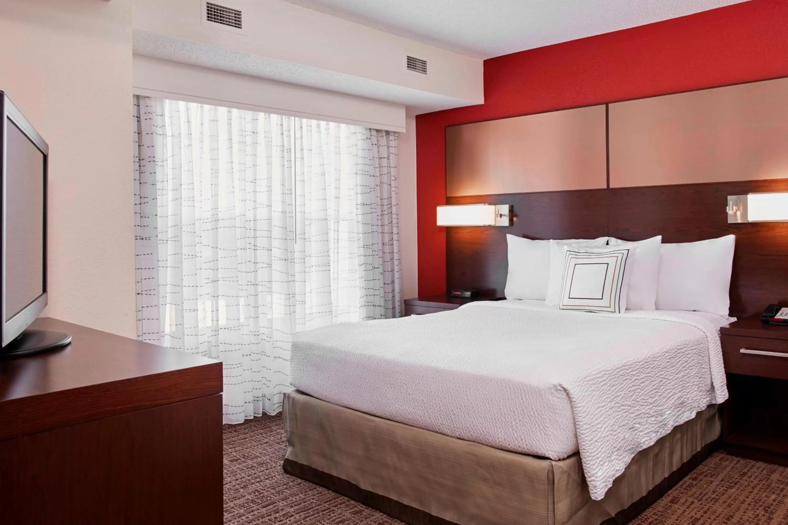 Queen Studio in Residence Inn Detroit / Auburn Hills