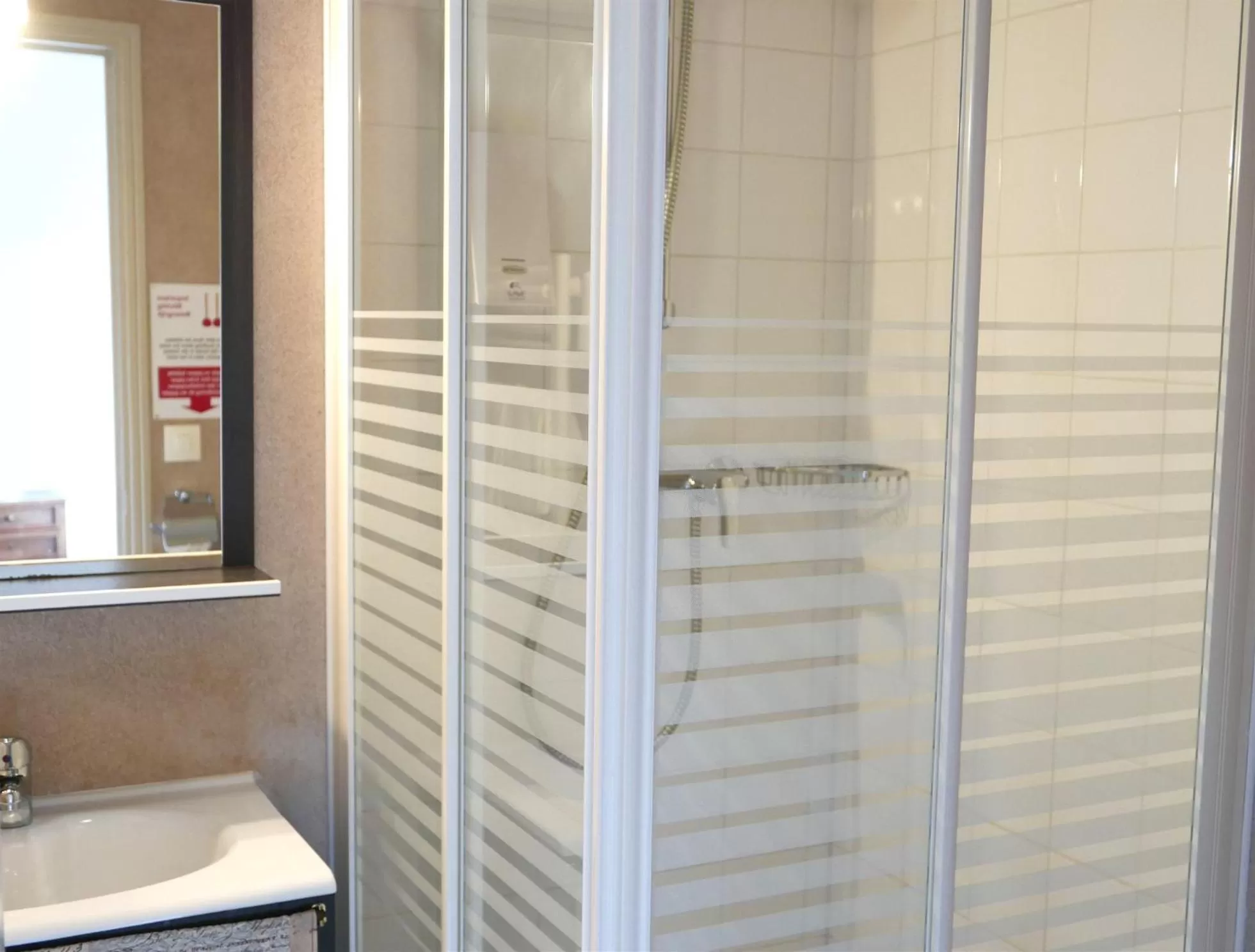 Other, Bathroom in Hôtel Mille et une Feuilles