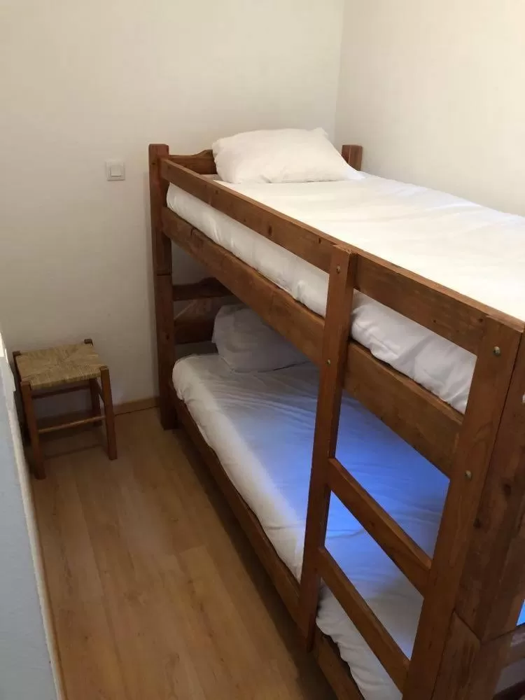 Bedroom, Bed in Hotel Restaurant La Dame du Lac