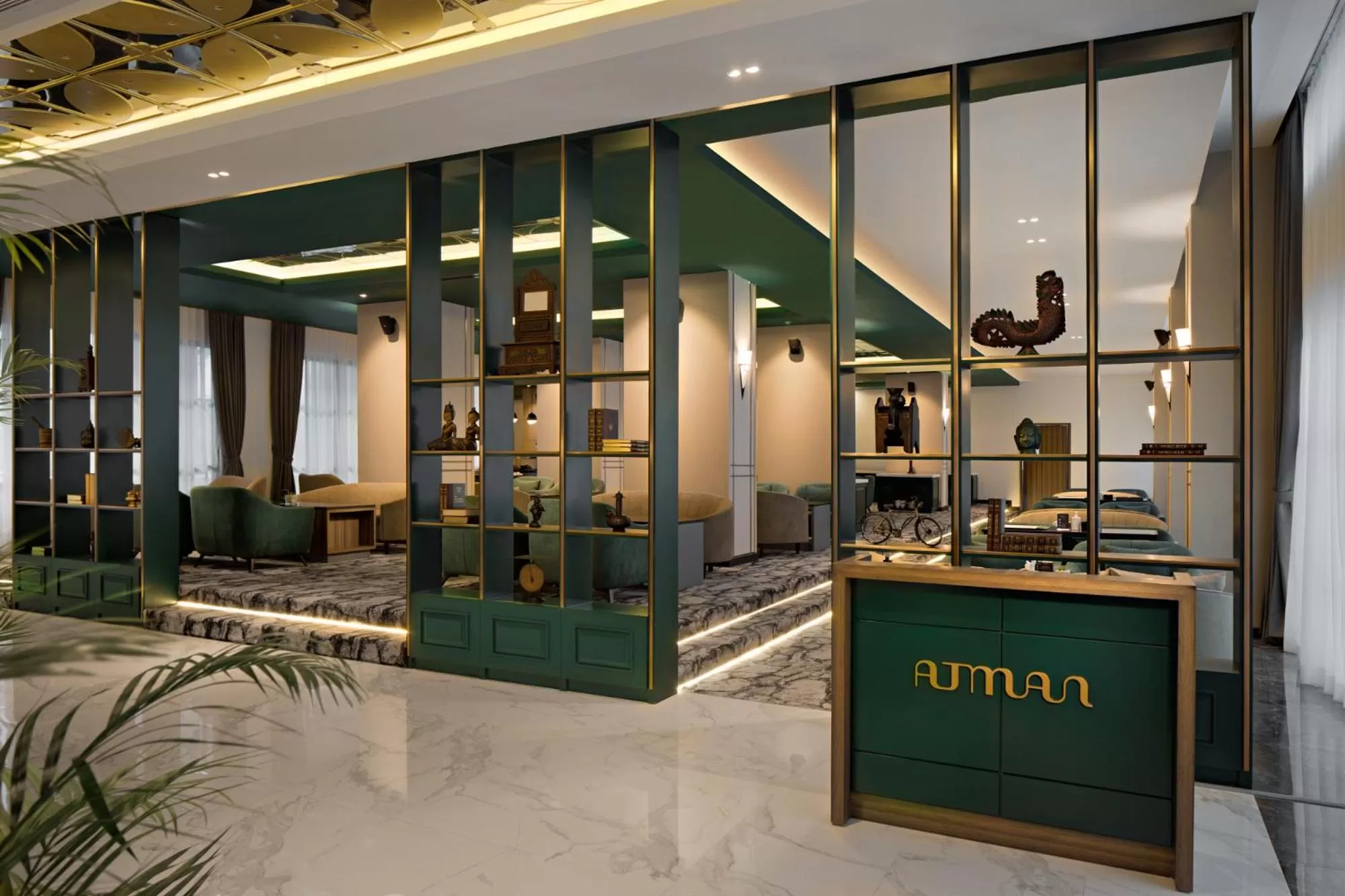 Restaurant/places to eat in Sutasoma Hotel