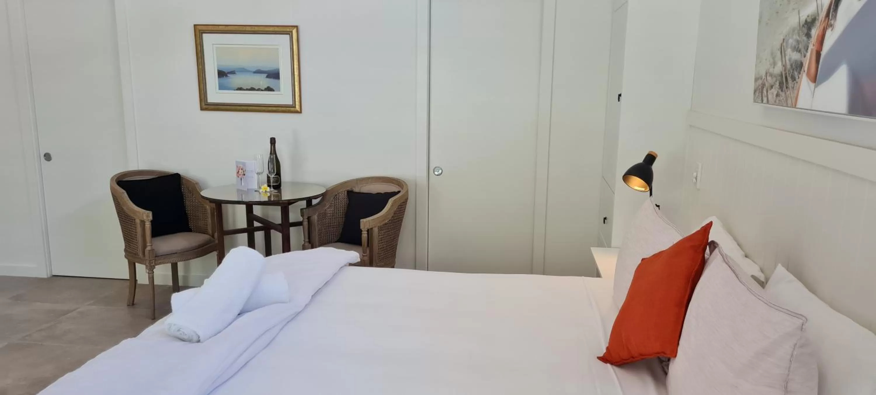 Bed in Byron Palms Guesthouse & Spa - Adults Only