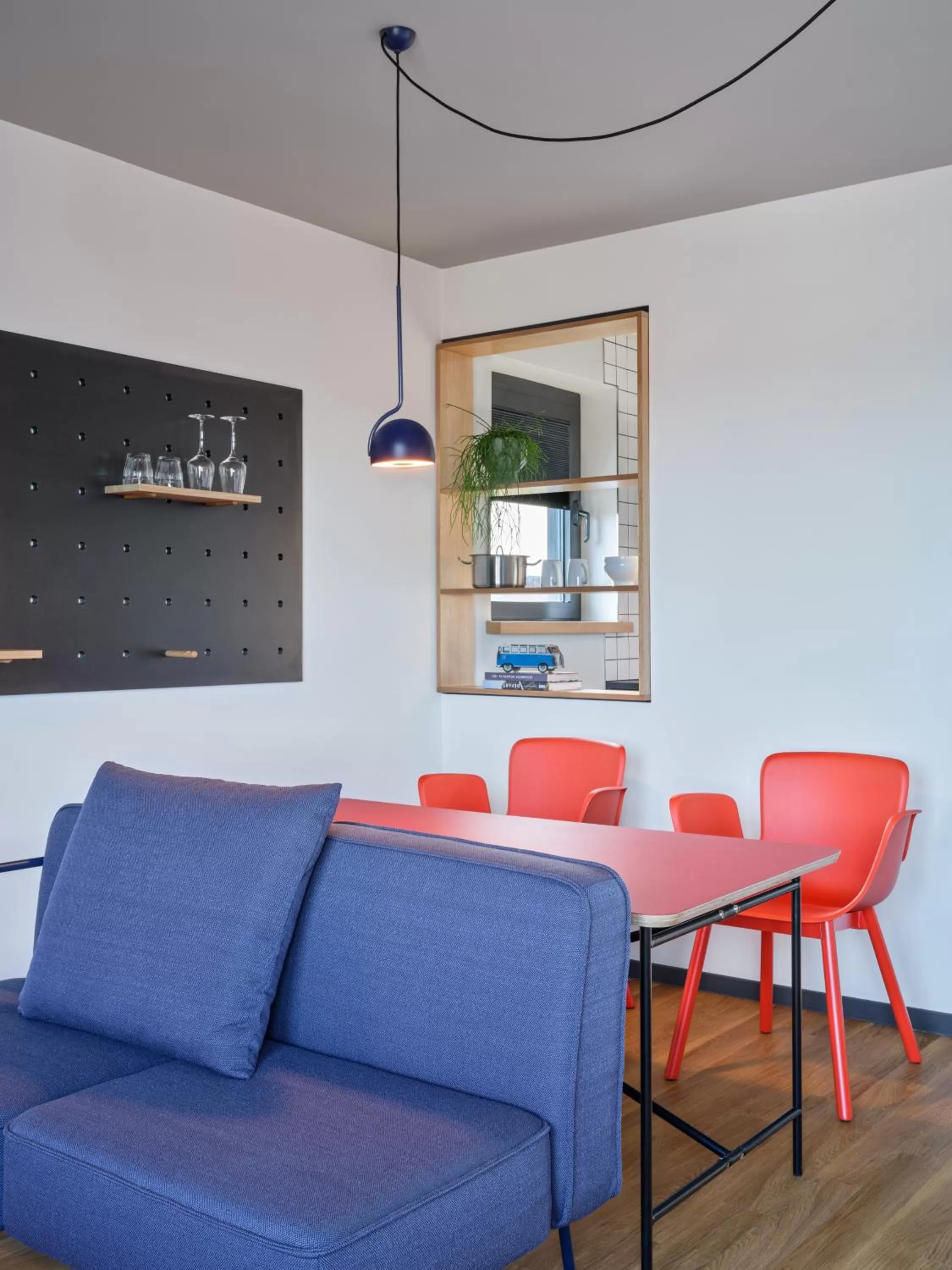 Living room, Seating Area in STAYERY Wolfsburg City