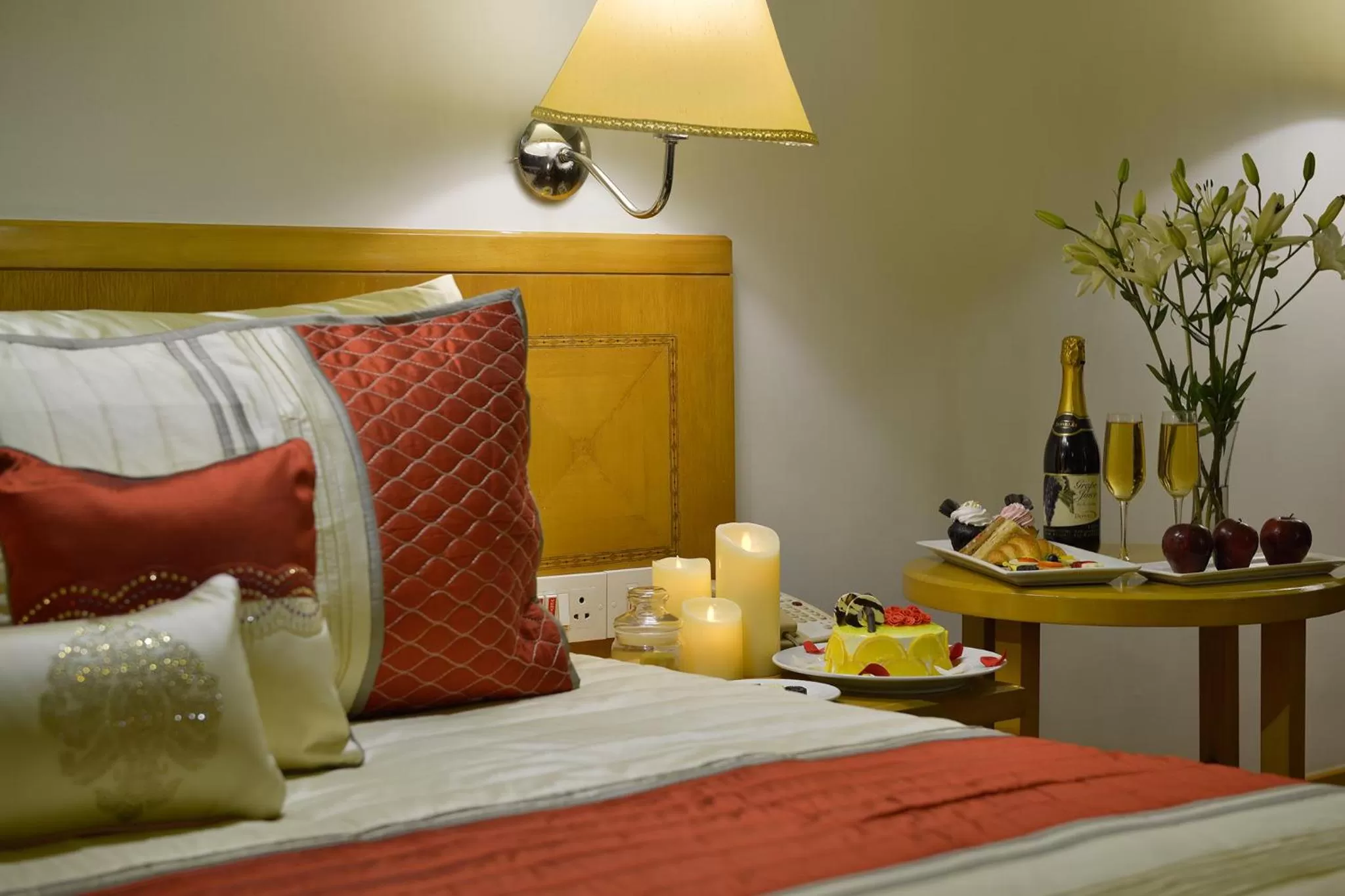 Bed in Vivanta Vadodara