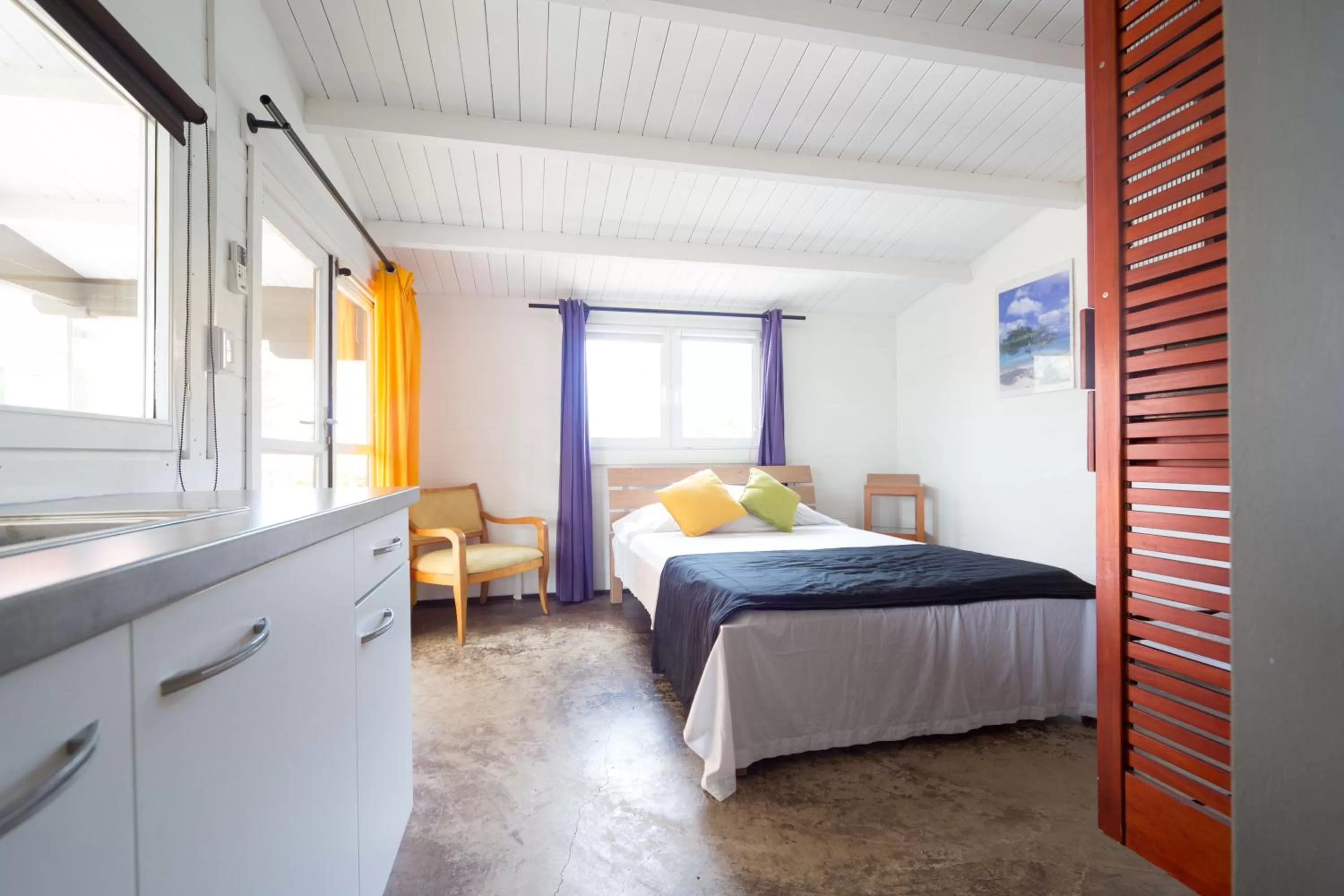 Day, Bed in La Felicidad